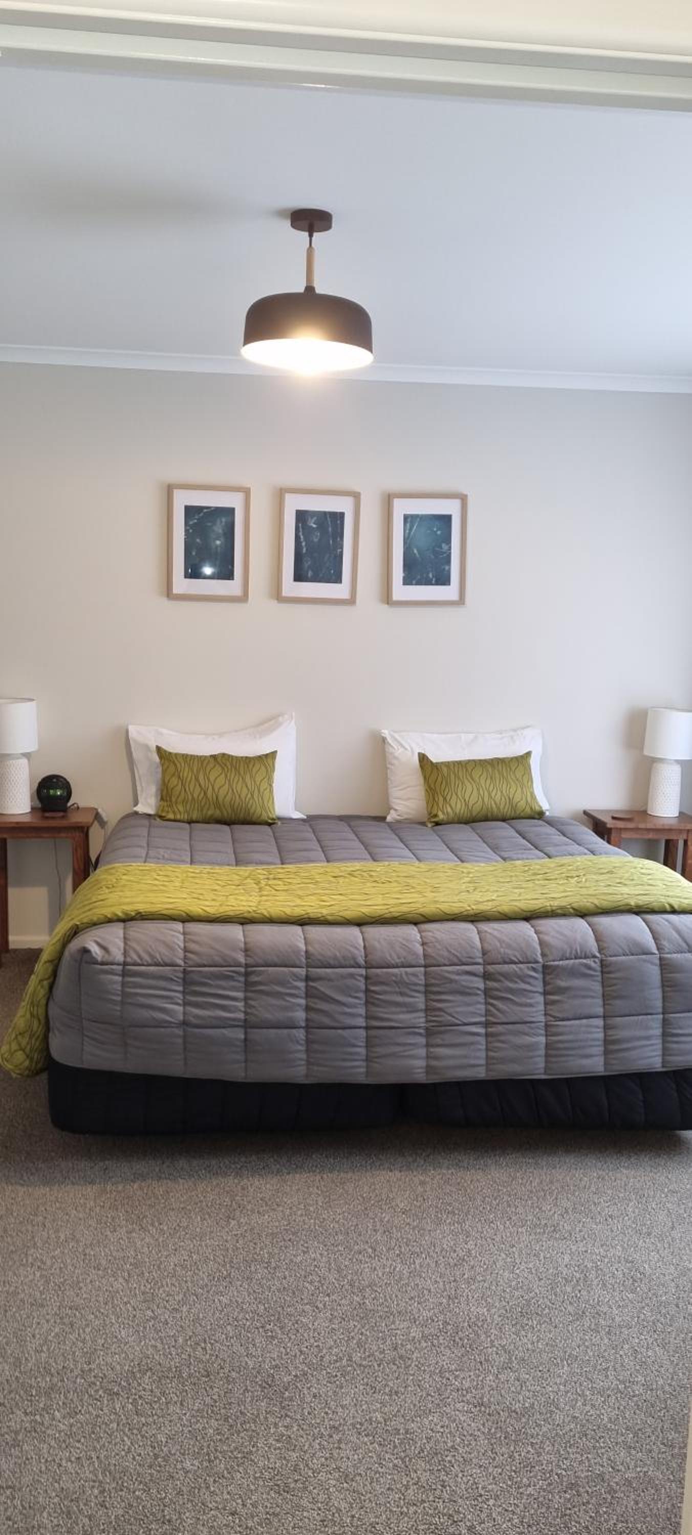 Superior King Suite - Photo 10