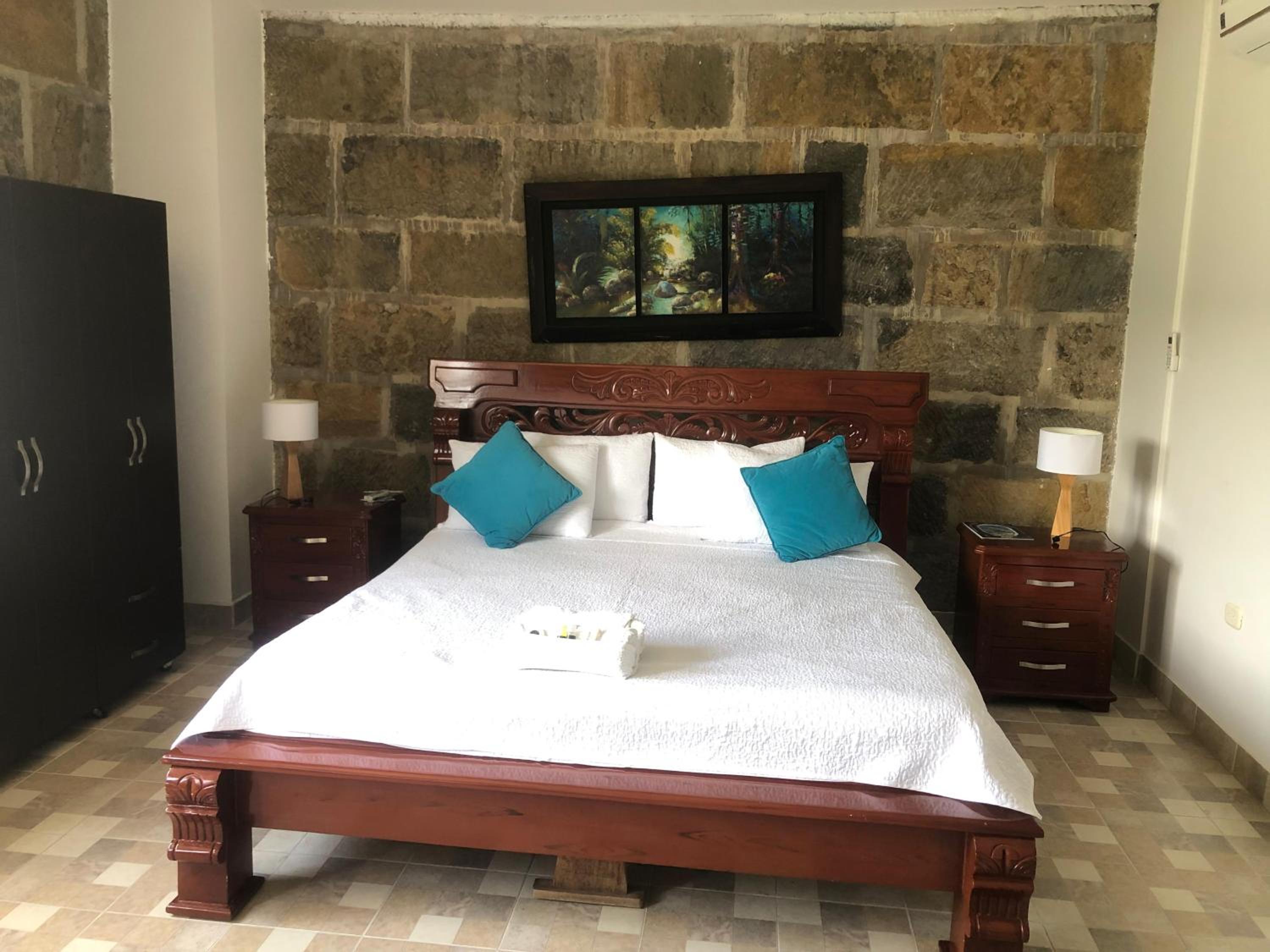 Suite photo 1