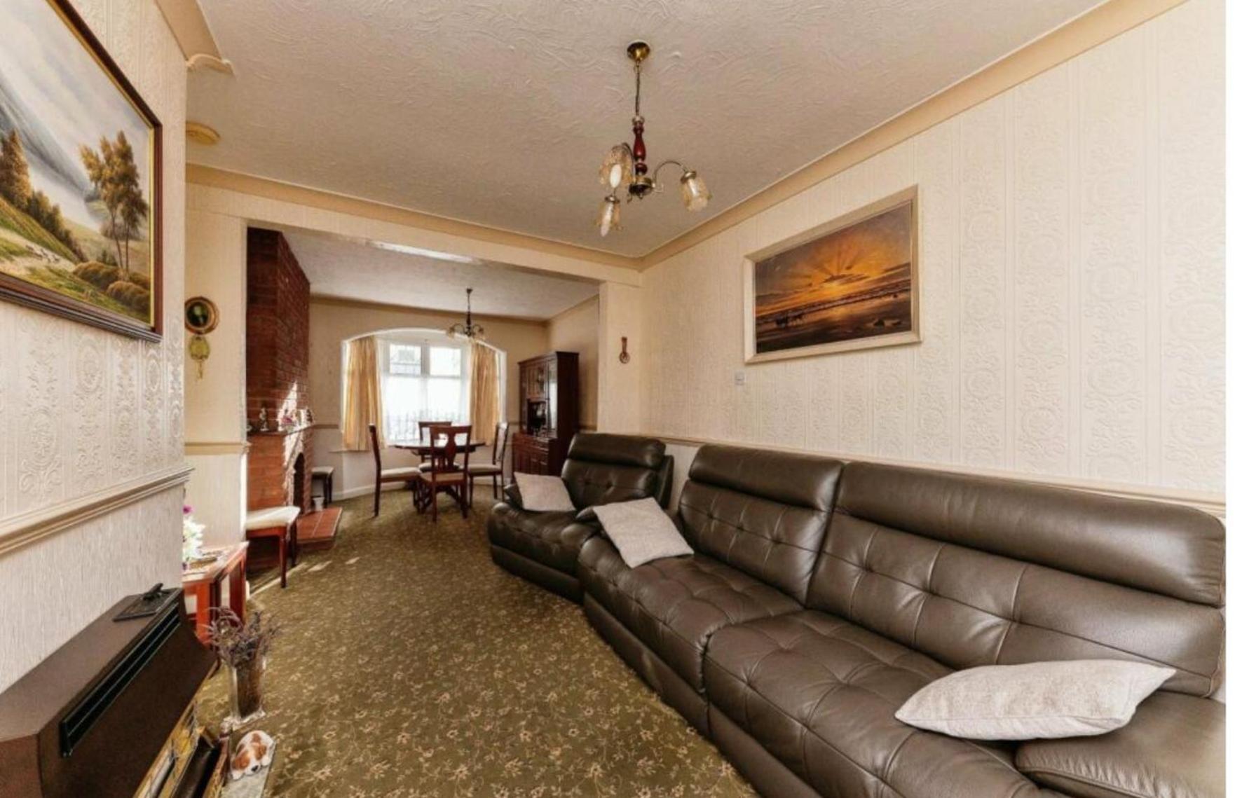 Three-Bedroom House photo 1