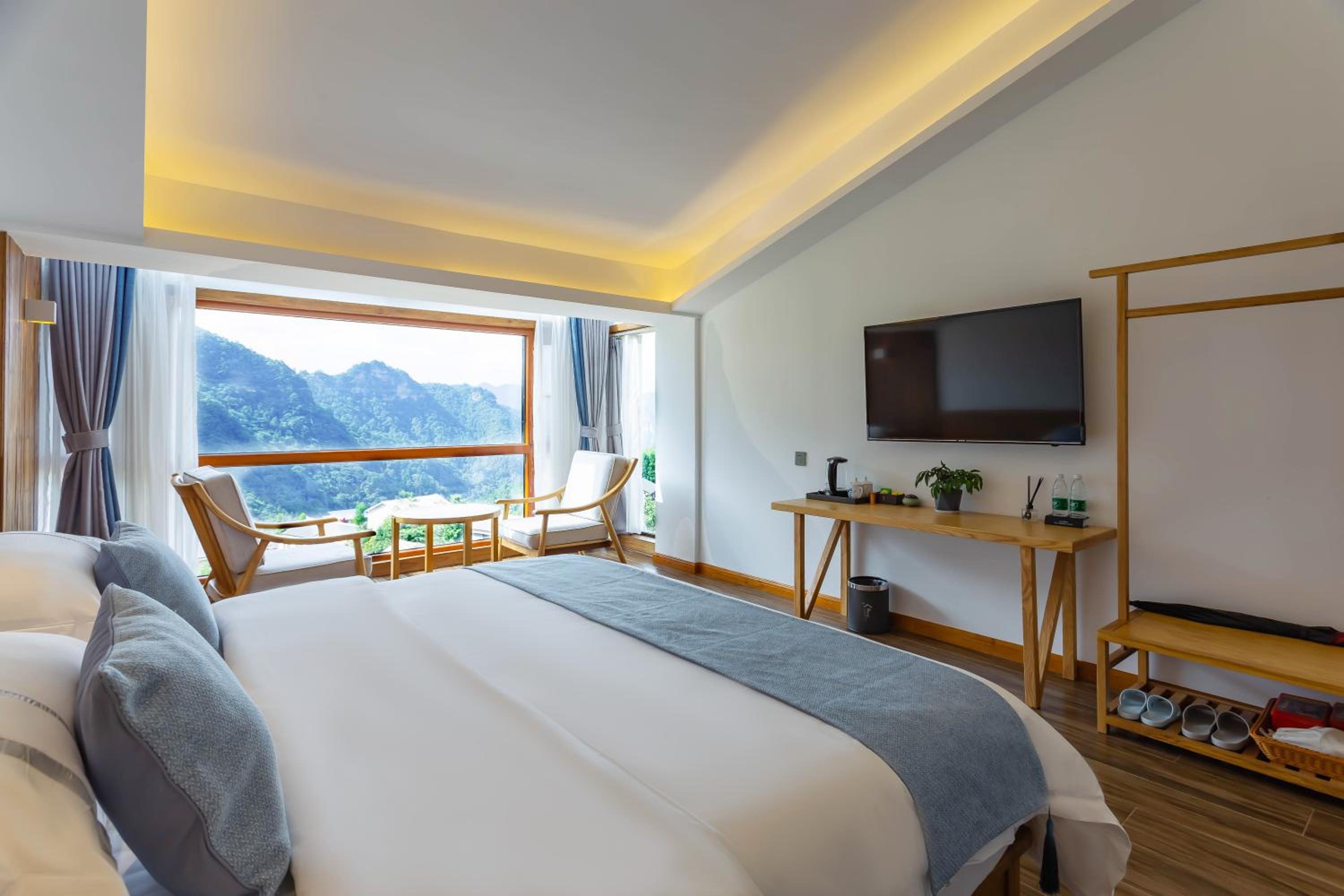 Double Room with Mountain View photo 2