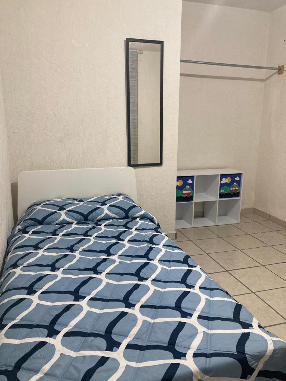 Three-Bedroom Apartment with Balcony photo 3