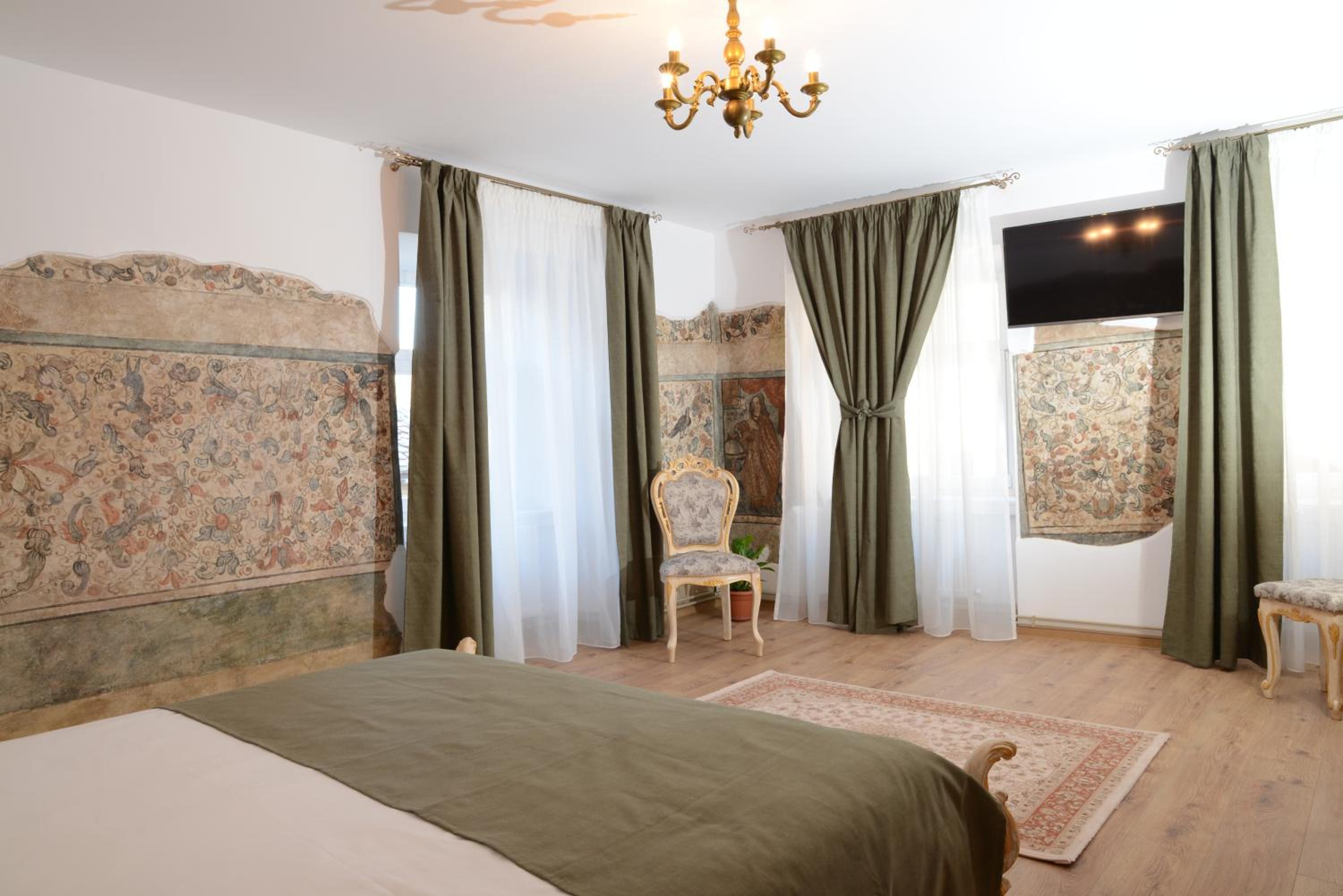 Luxury Double Room with Fresco and view to Liars Bridge  - Photo 3