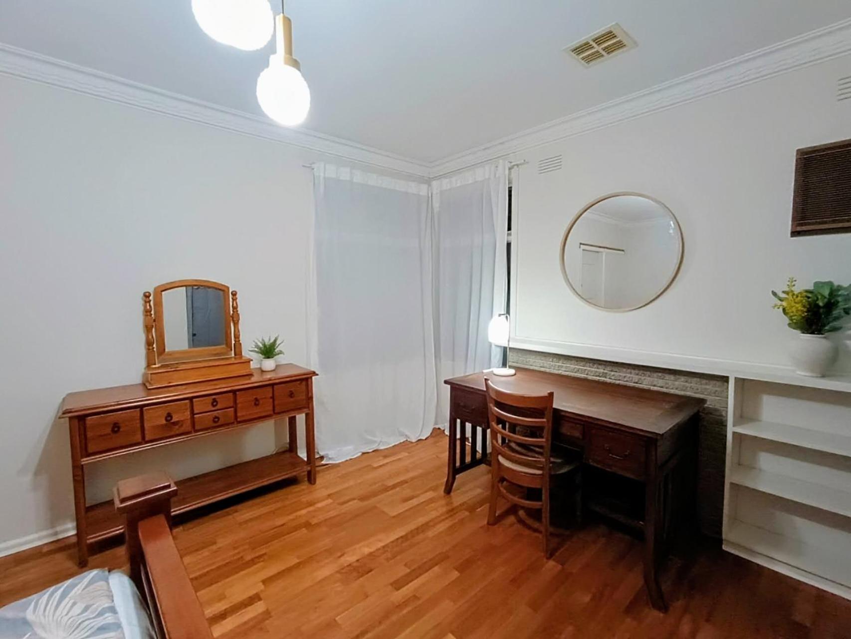Large Double Room photo 1
