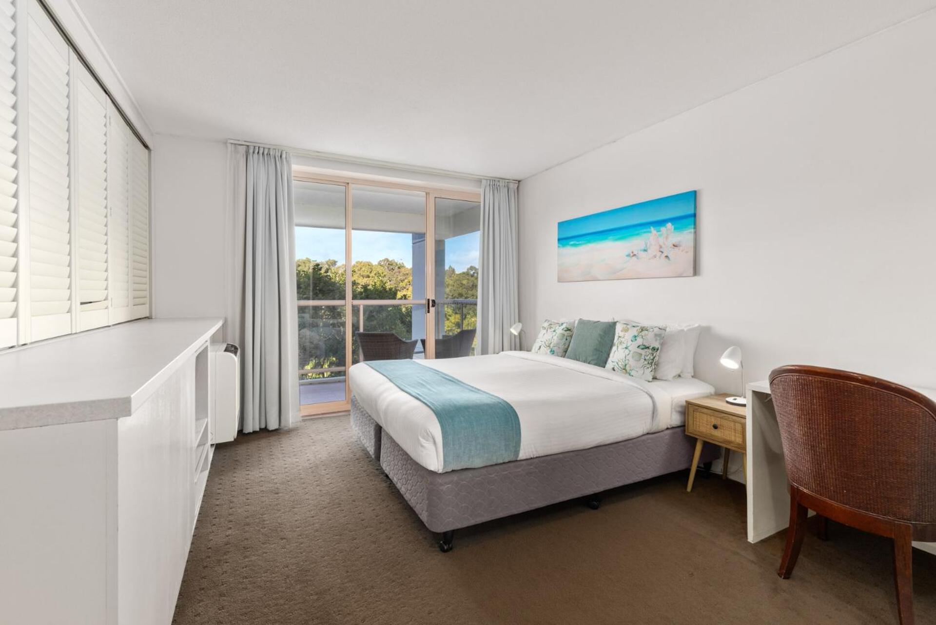 Resort 1 Bedroom Apartment with Spa - Photo 4