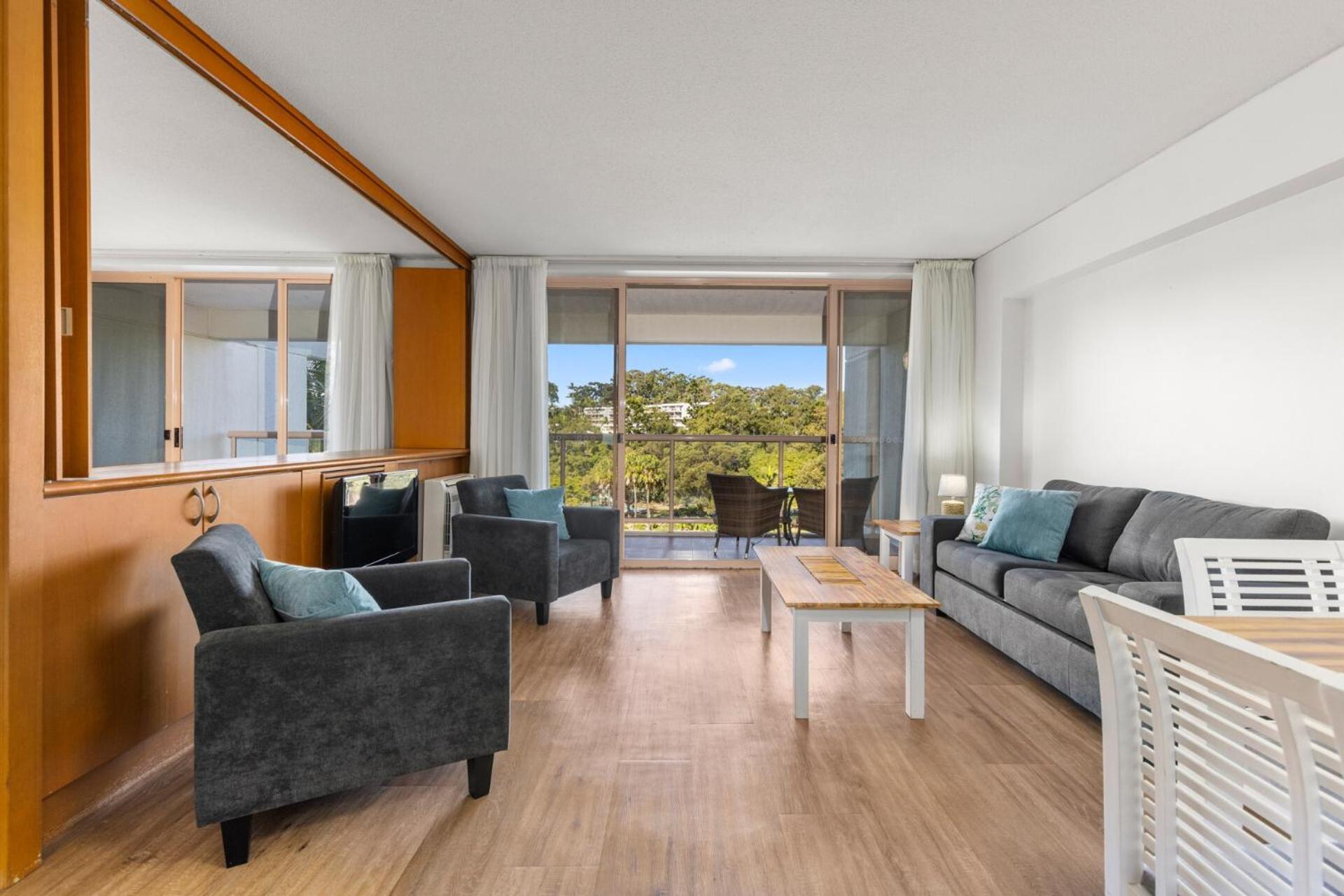 Resort 1 Bedroom Apartment with Spa - Photo 8