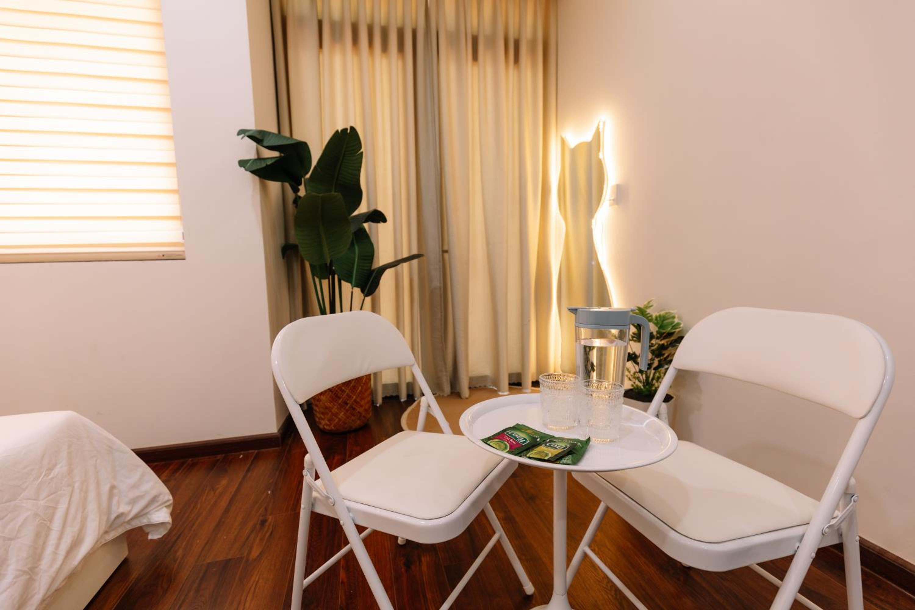 Deluxe Double Room with Balcony photo 2