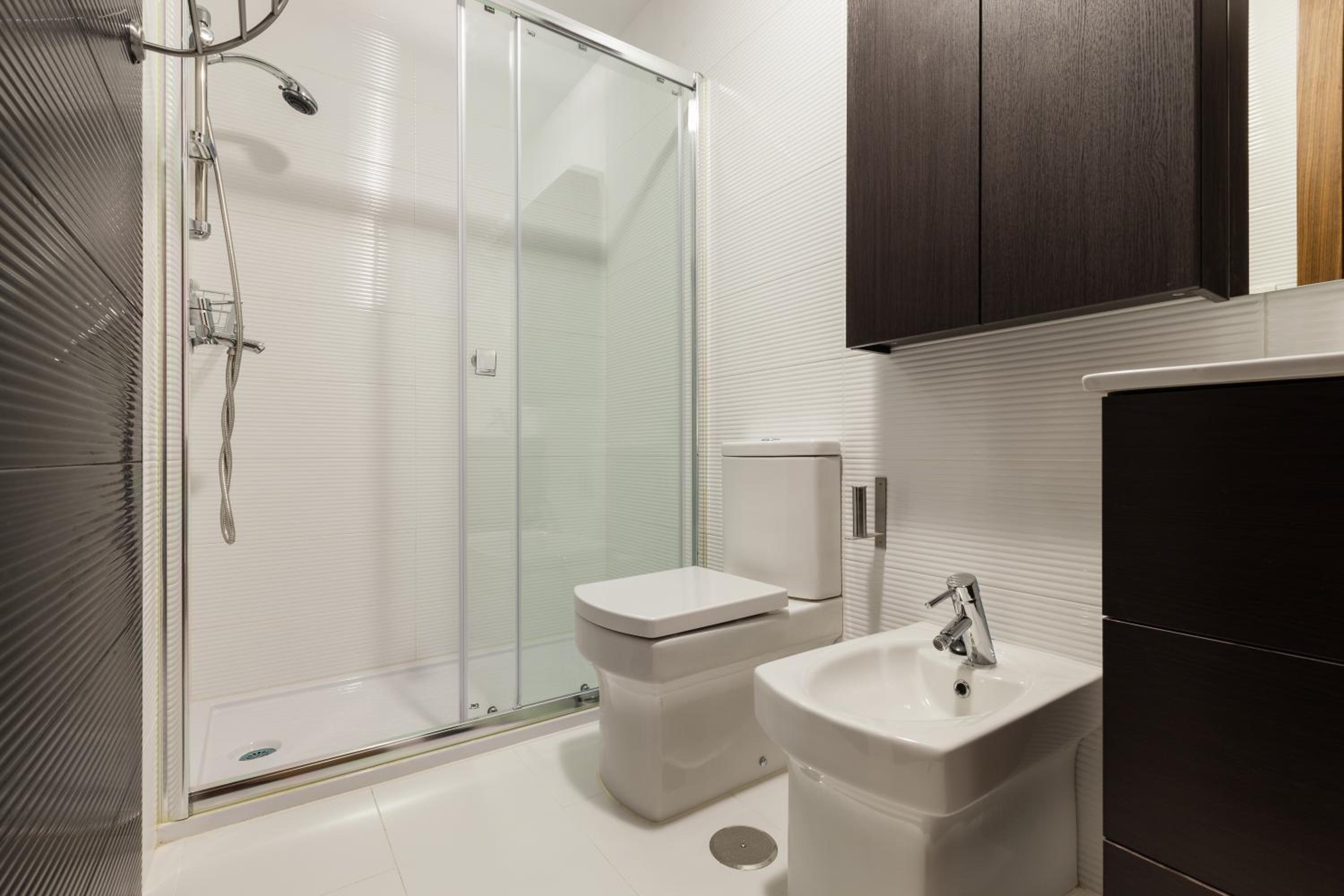 Double Room with Private Bathroom - Photo 7
