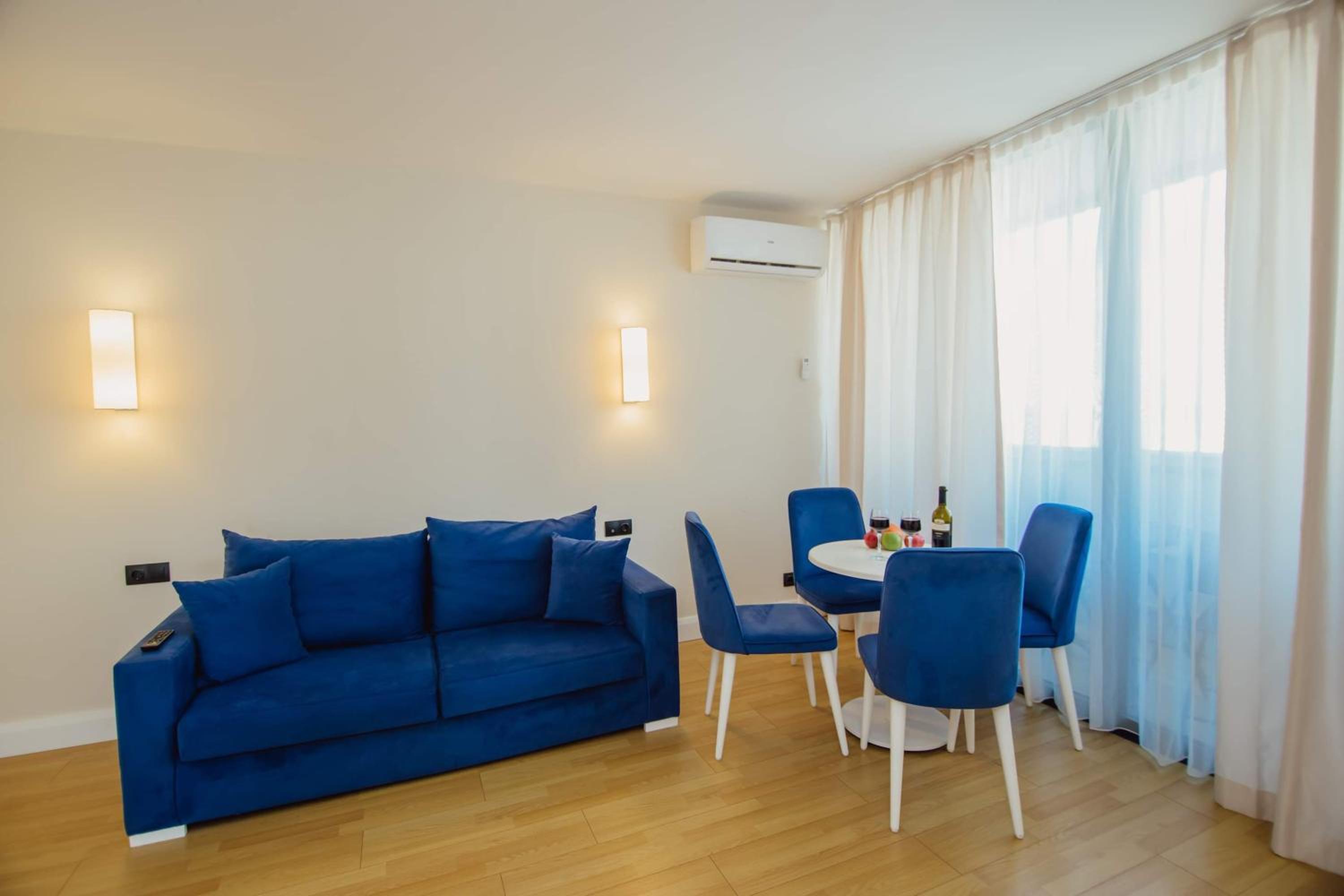 Junior Suite With Mountain View