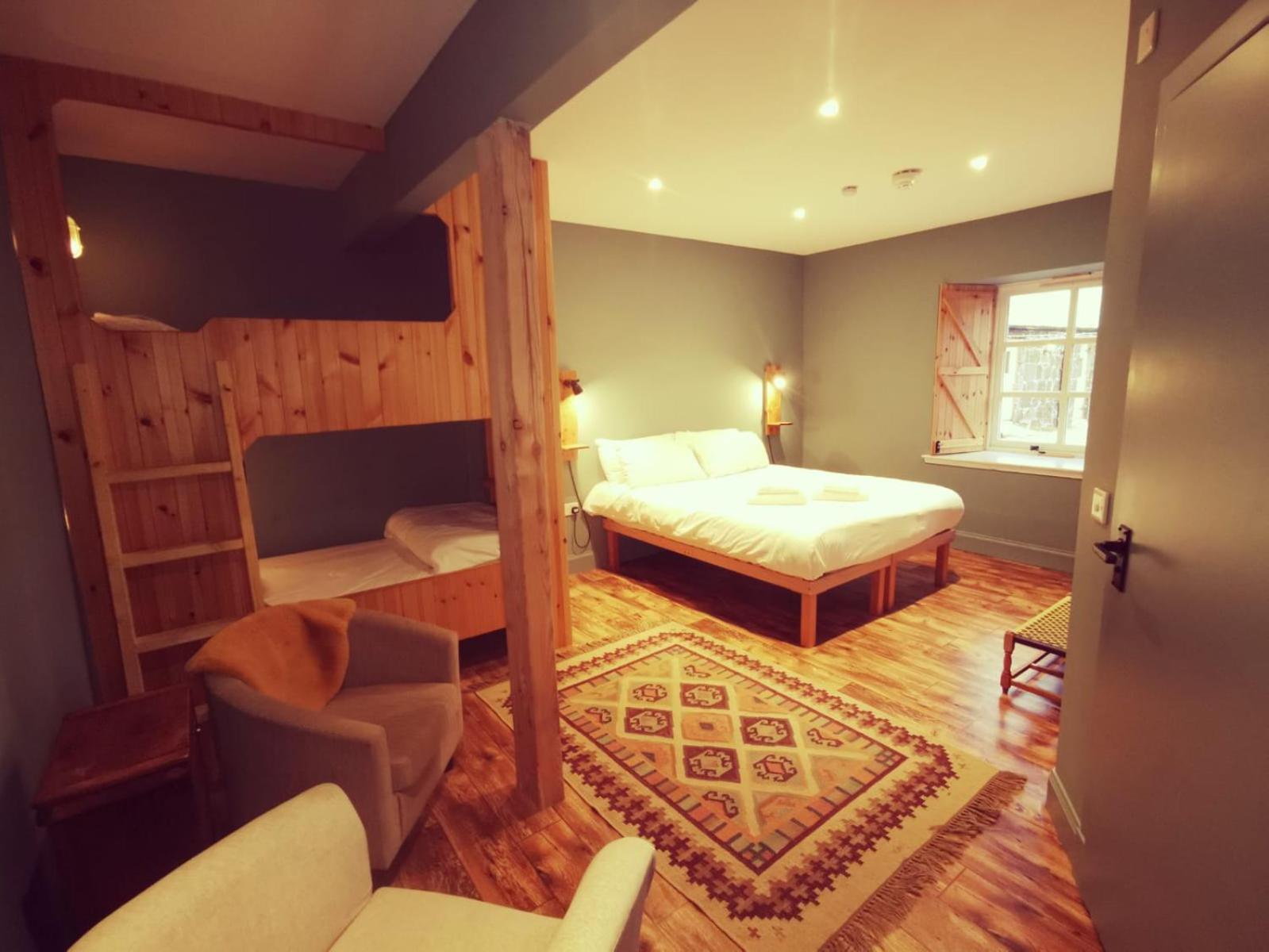 Quadruple Room photo 1