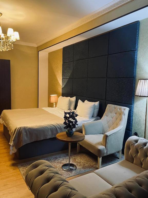 One-Bedroom Suite