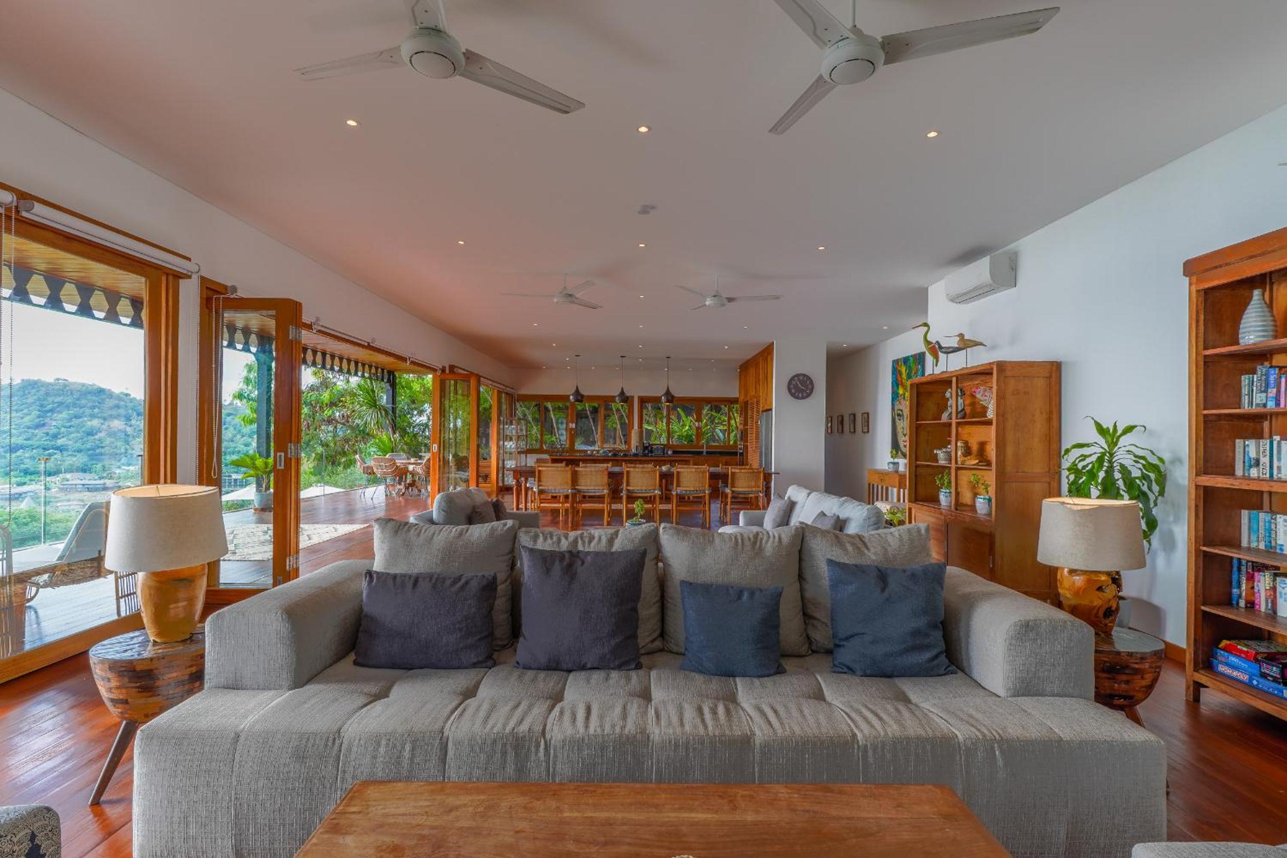 Villa with Sea View (Room based on number guests booking) - Photo 20