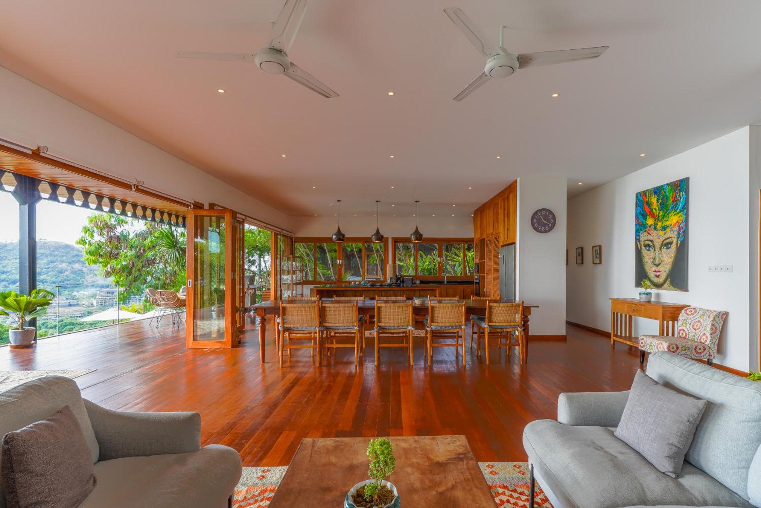 Villa with Sea View (Room based on number guests booking) - Photo 14