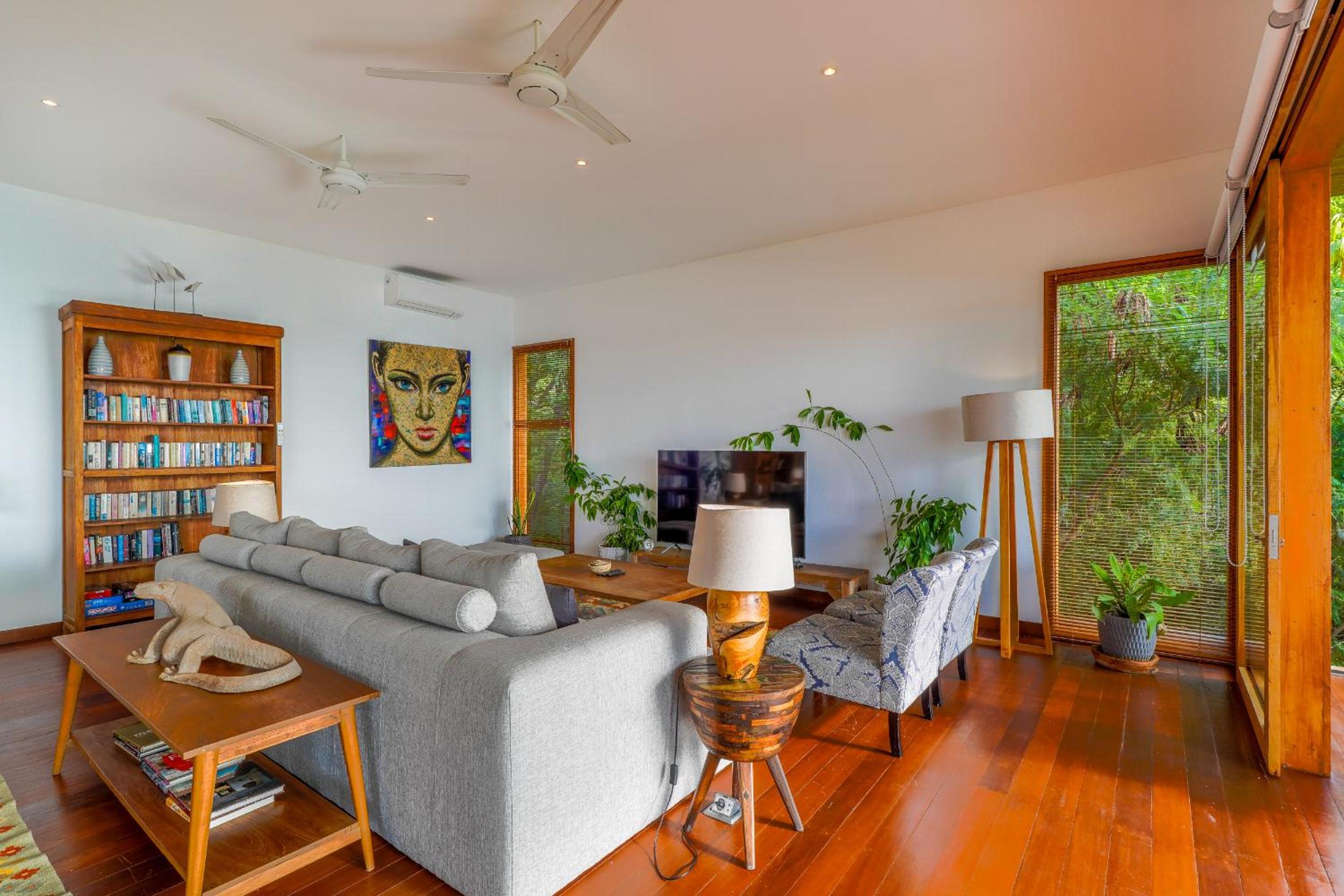 Villa with Sea View (Room based on number guests booking) - Photo 22