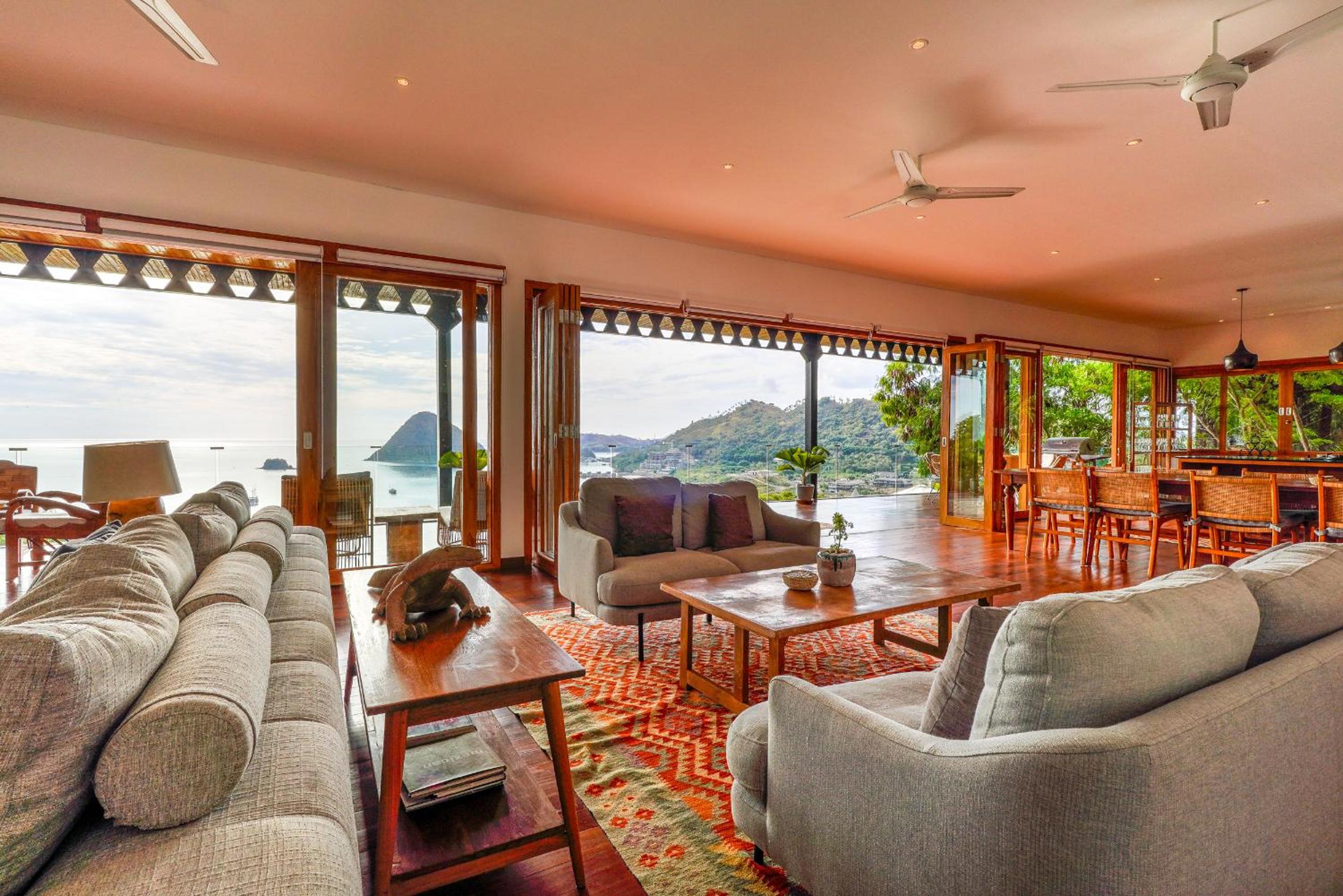 Villa with Sea View (Room based on number guests booking) - Photo 32