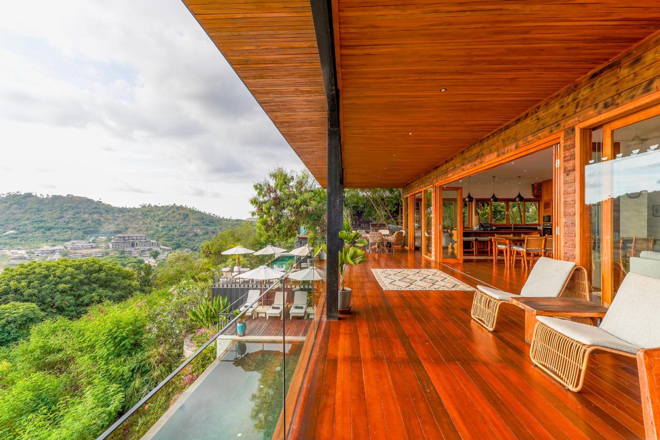 Villa with Sea View (Room based on number guests booking) - Photo 30