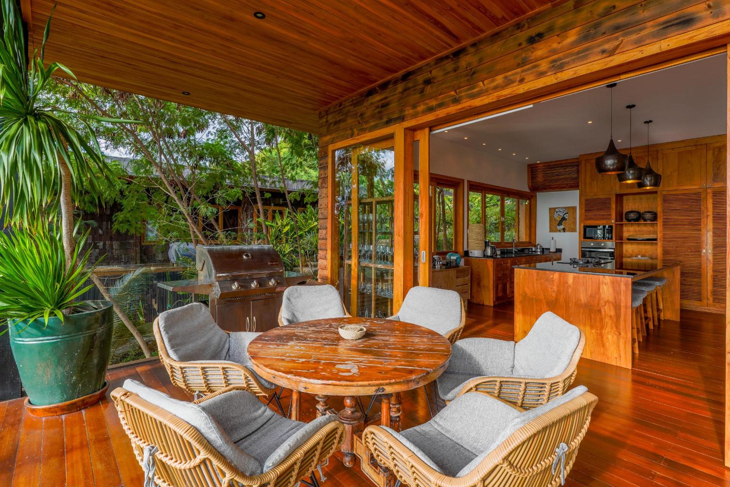 Villa with Sea View (Room based on number guests booking) - Photo 35