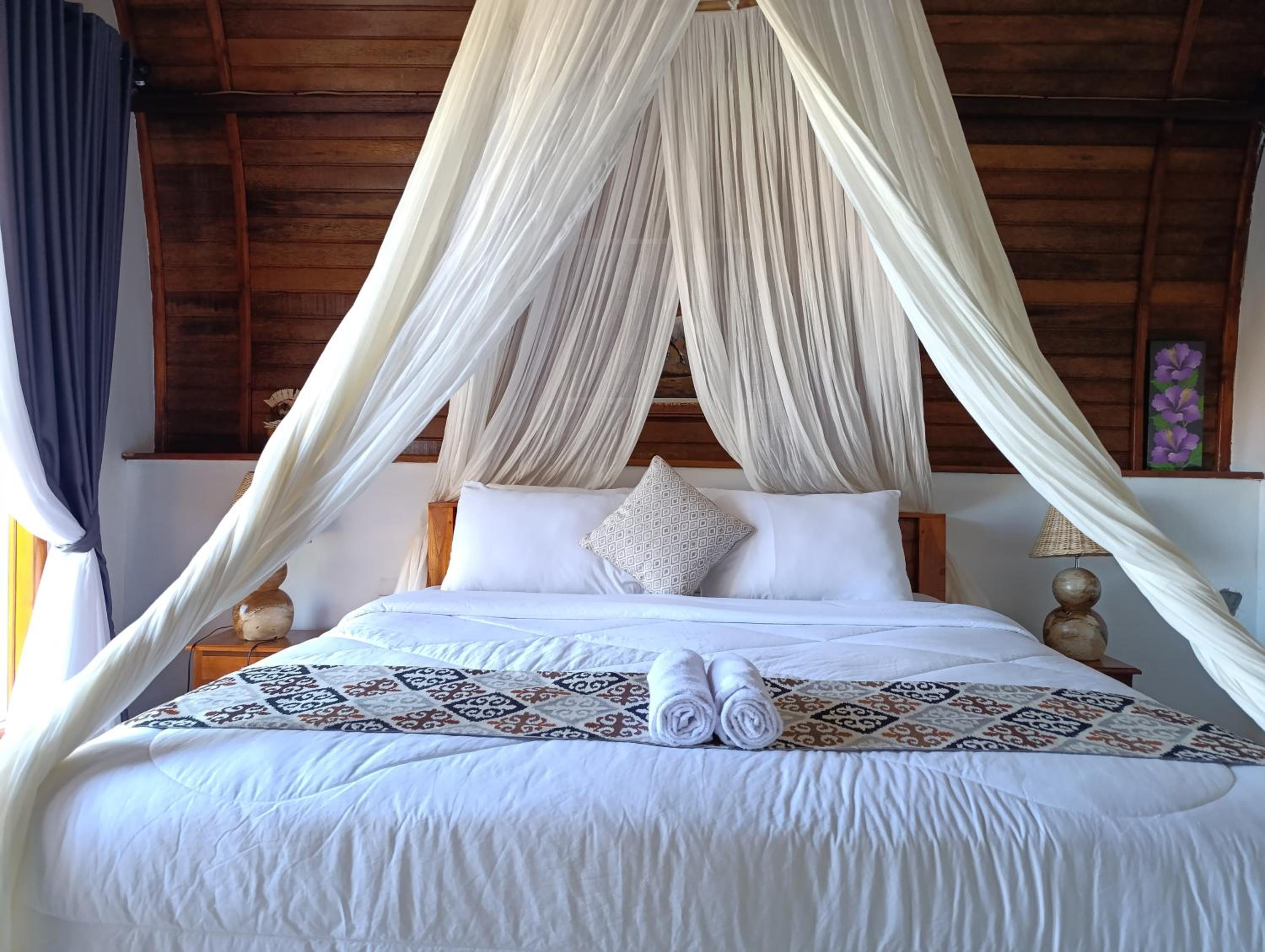 King Room with Pool View