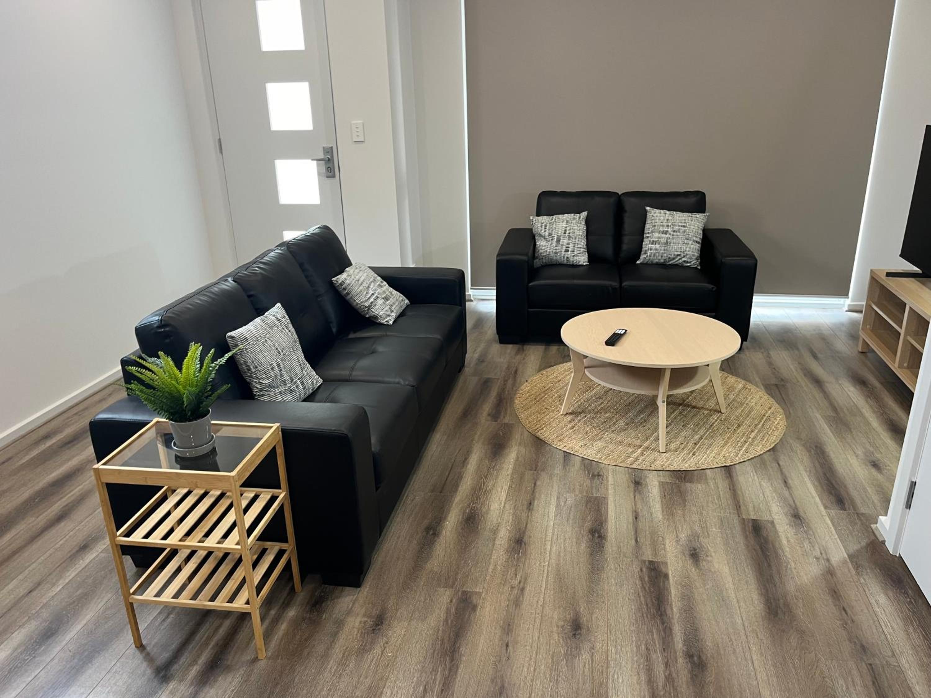 Three-Bedroom House photo 1