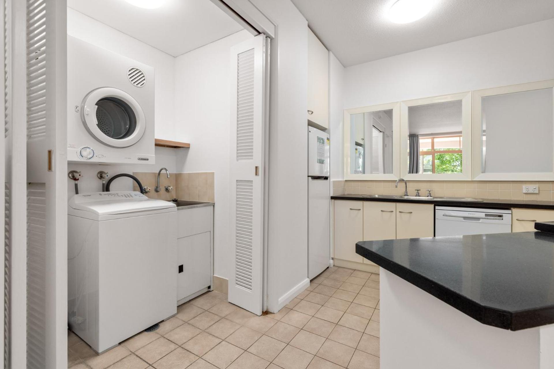 Accessible One-Bedroom Apartment - Photo 6