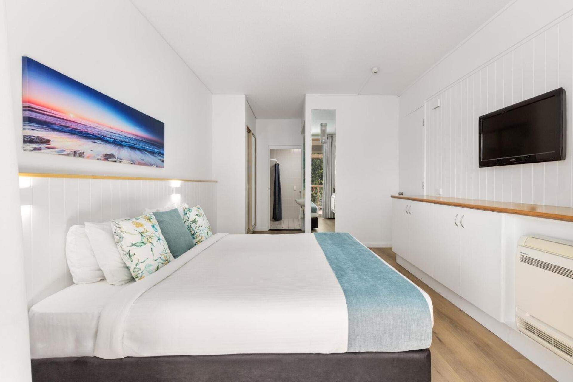 Accessible One-Bedroom Apartment - Photo 1