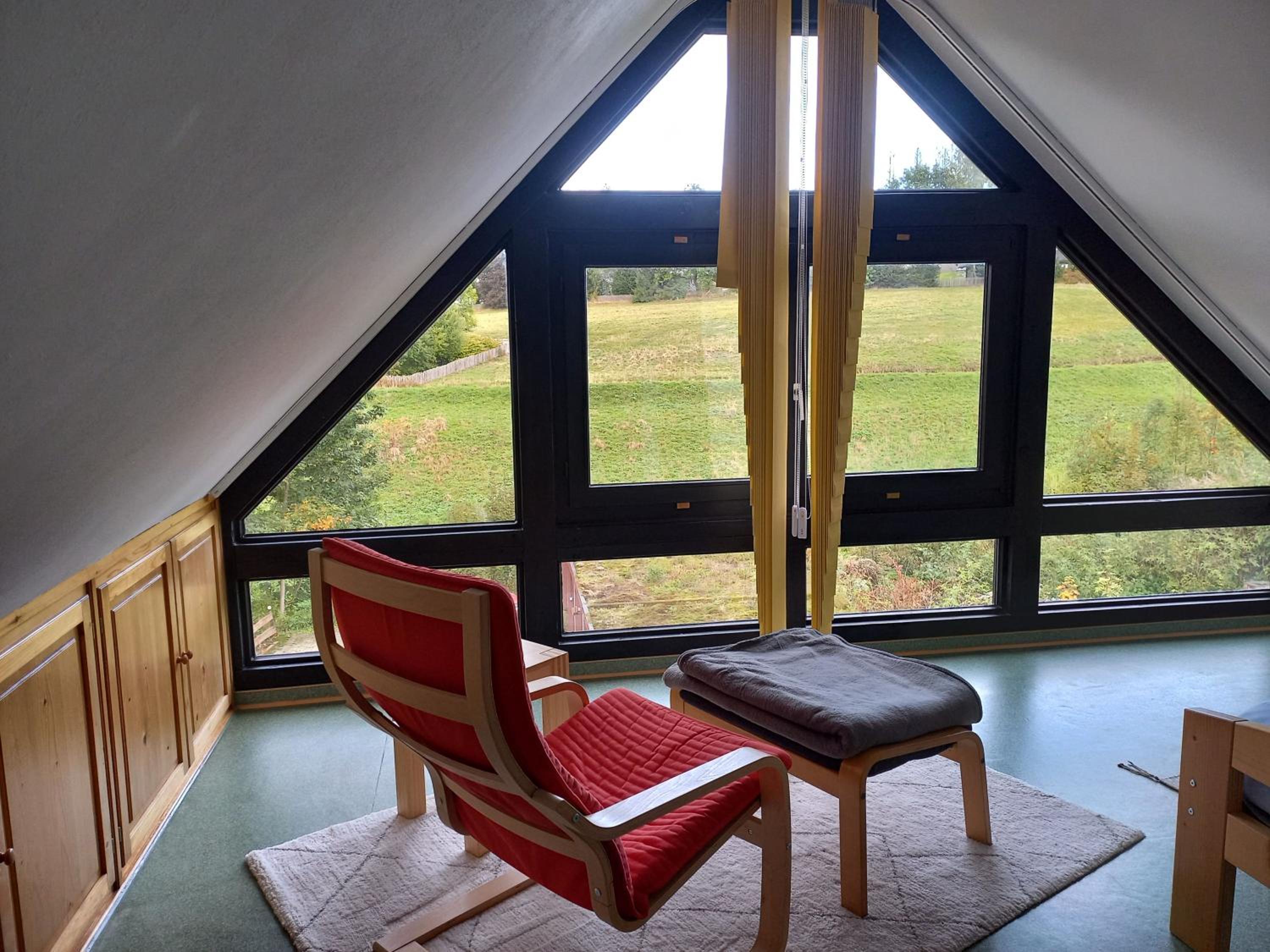 One-Bedroom Apartment with Balcony photo 2