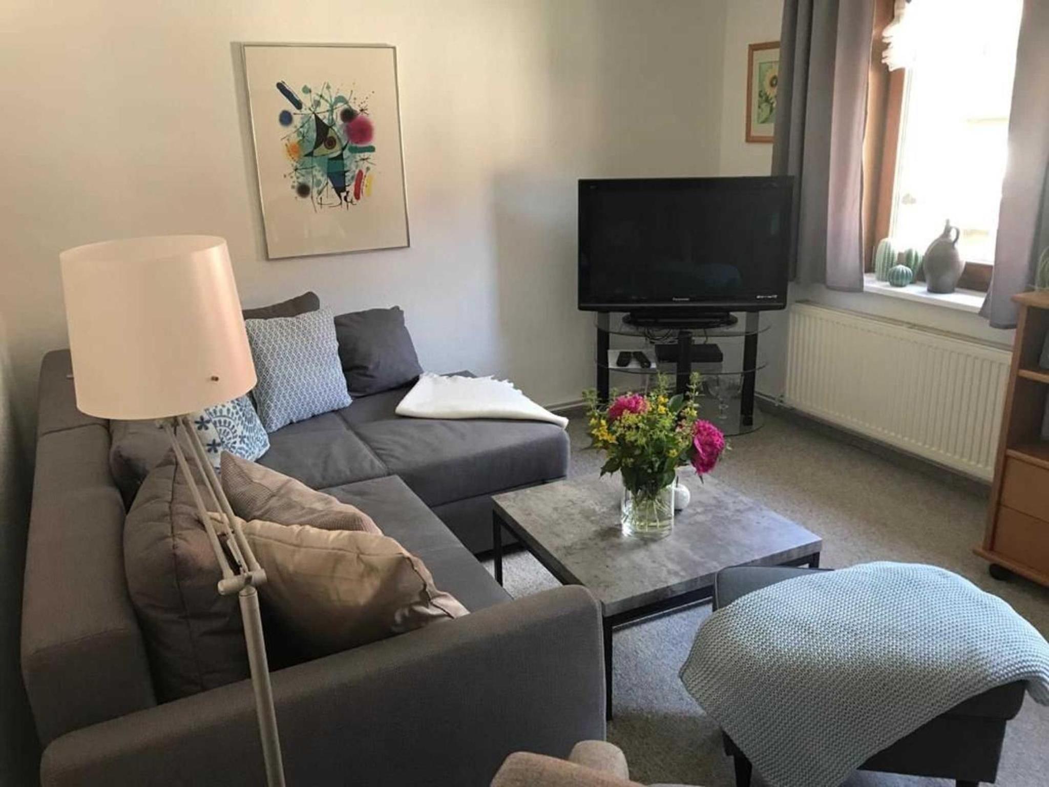 Apartment With Mountain View photo 1