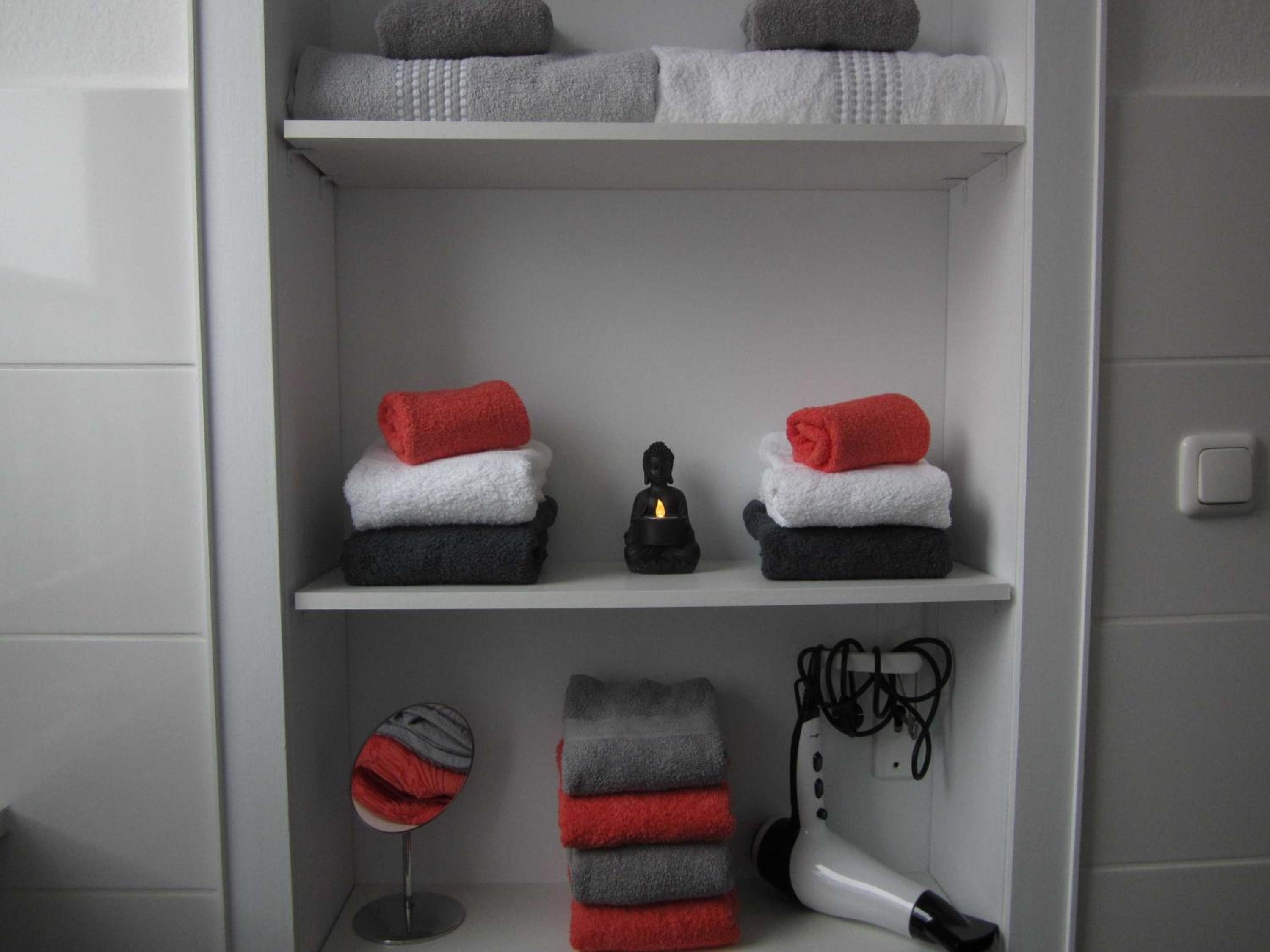 One-Bedroom Apartment with Balcony photo 2