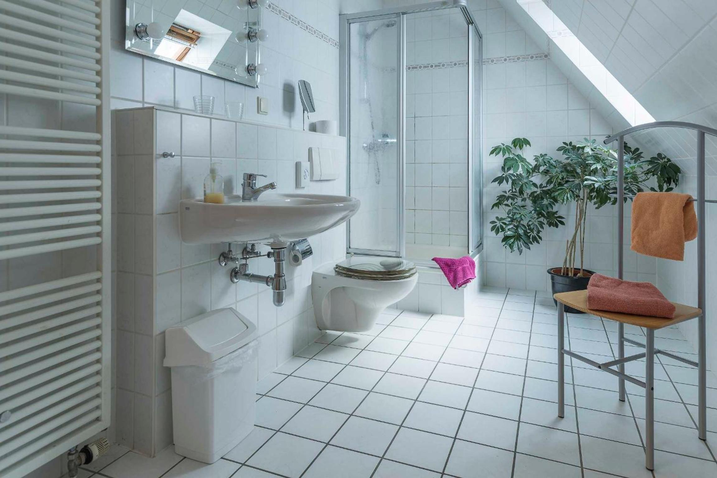 Double Room with Private Bathroom photo 2