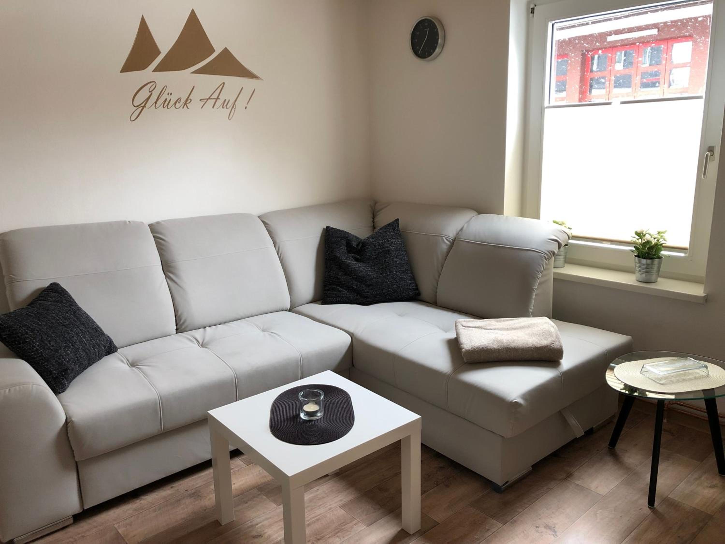Two-Bedroom Apartment with Terrace photo 3