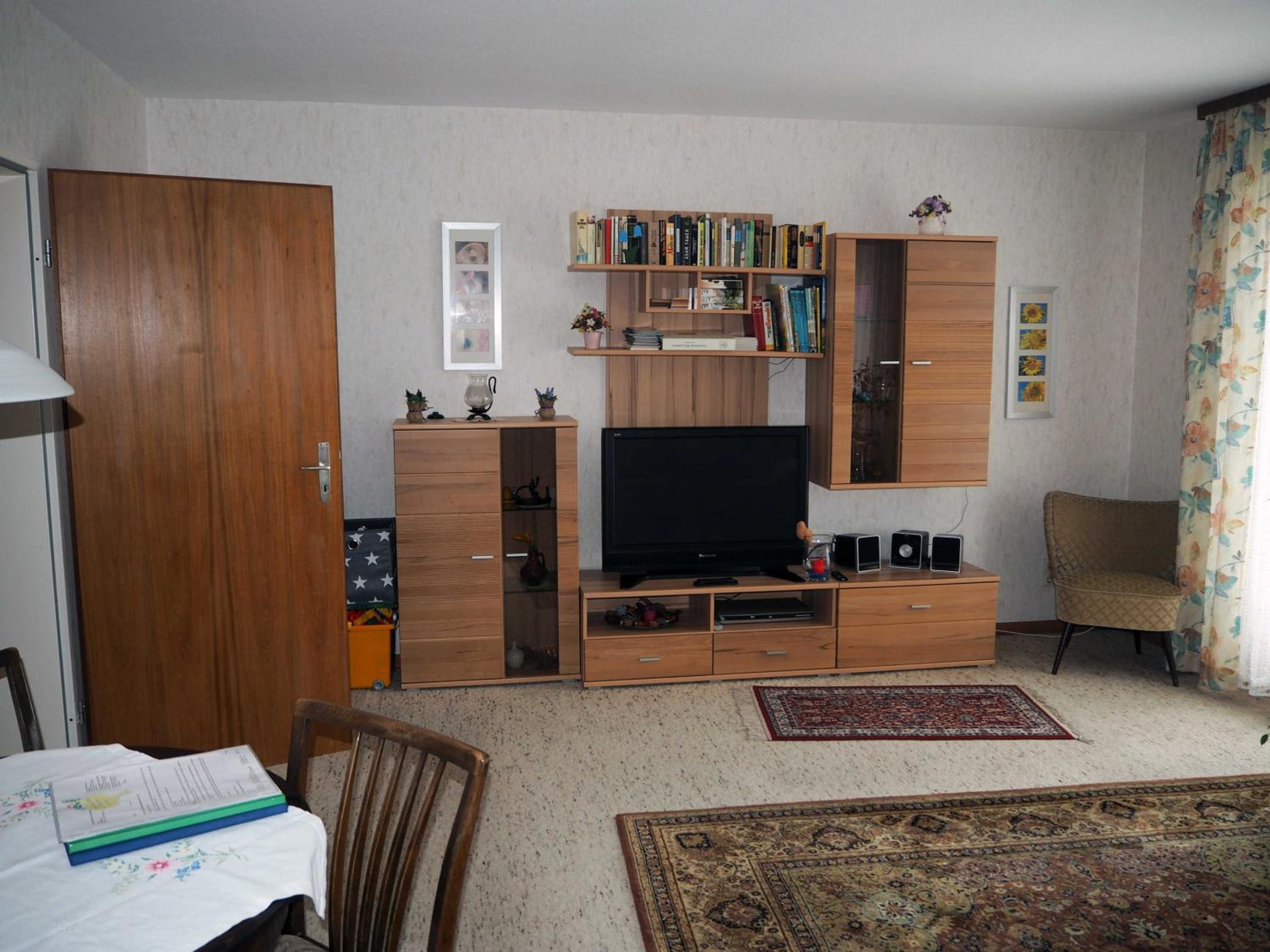 One-Bedroom Apartment with Terrace photo 3