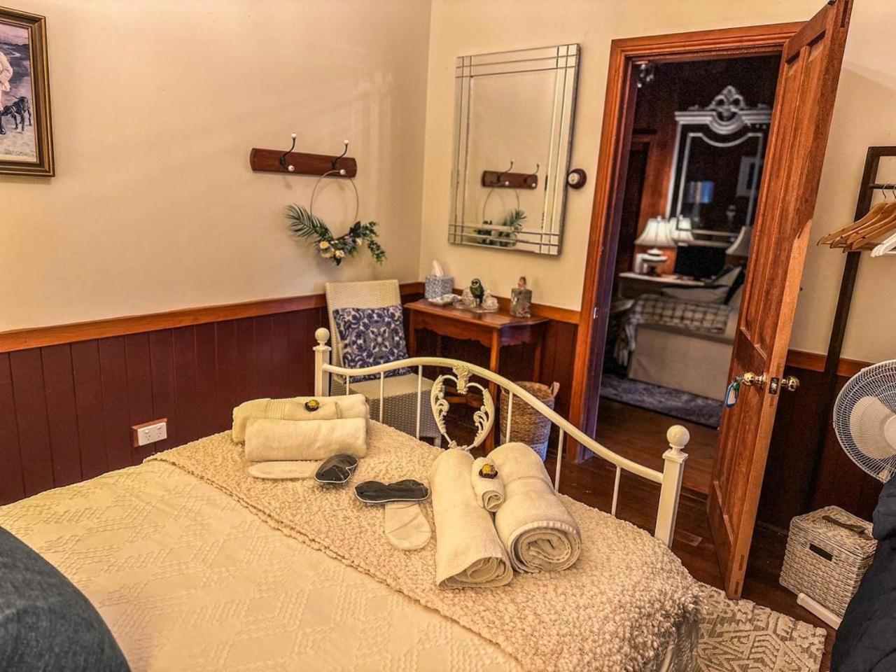 Four-Bedroom House photo 3