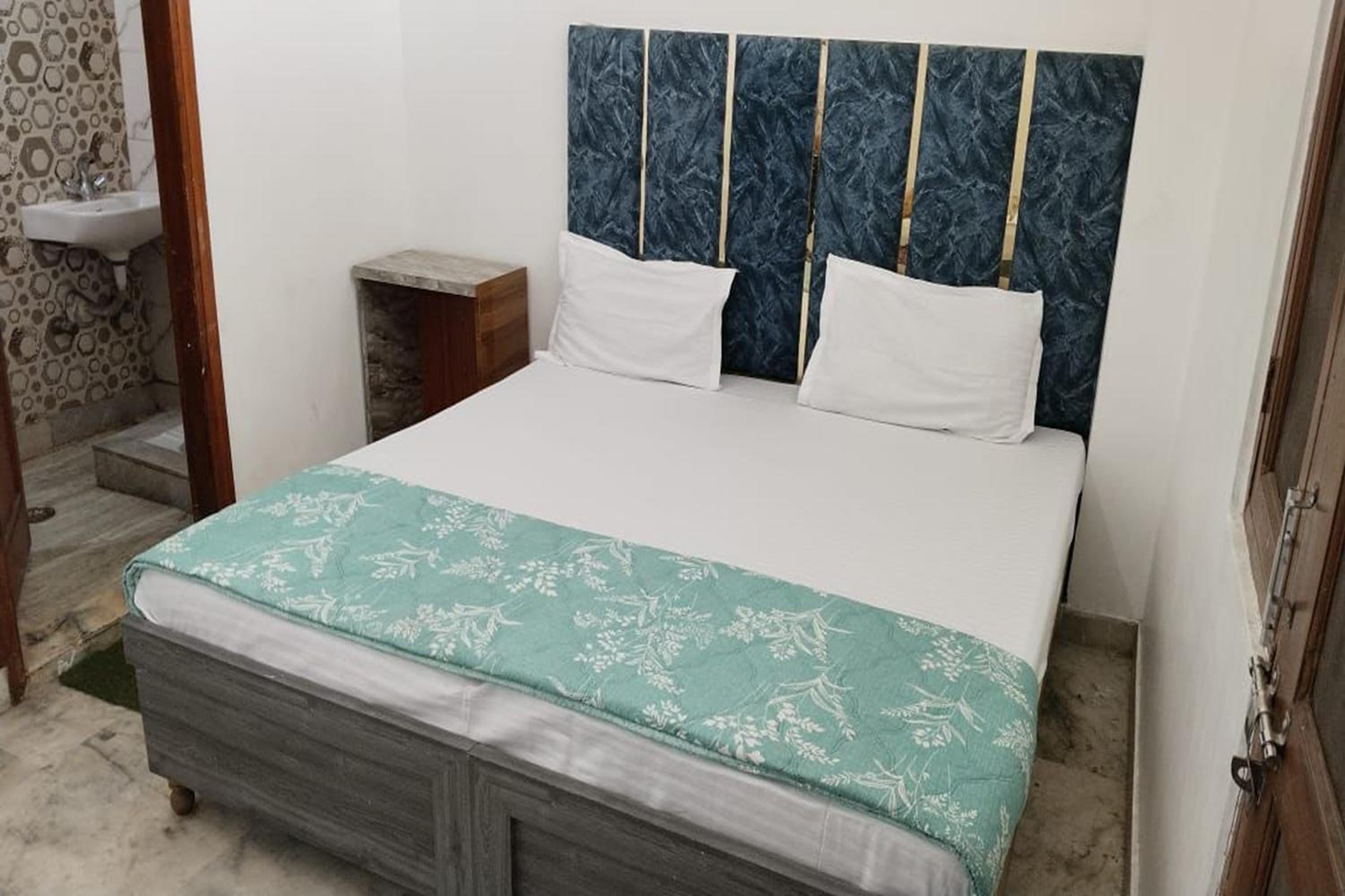 Budget Double Room