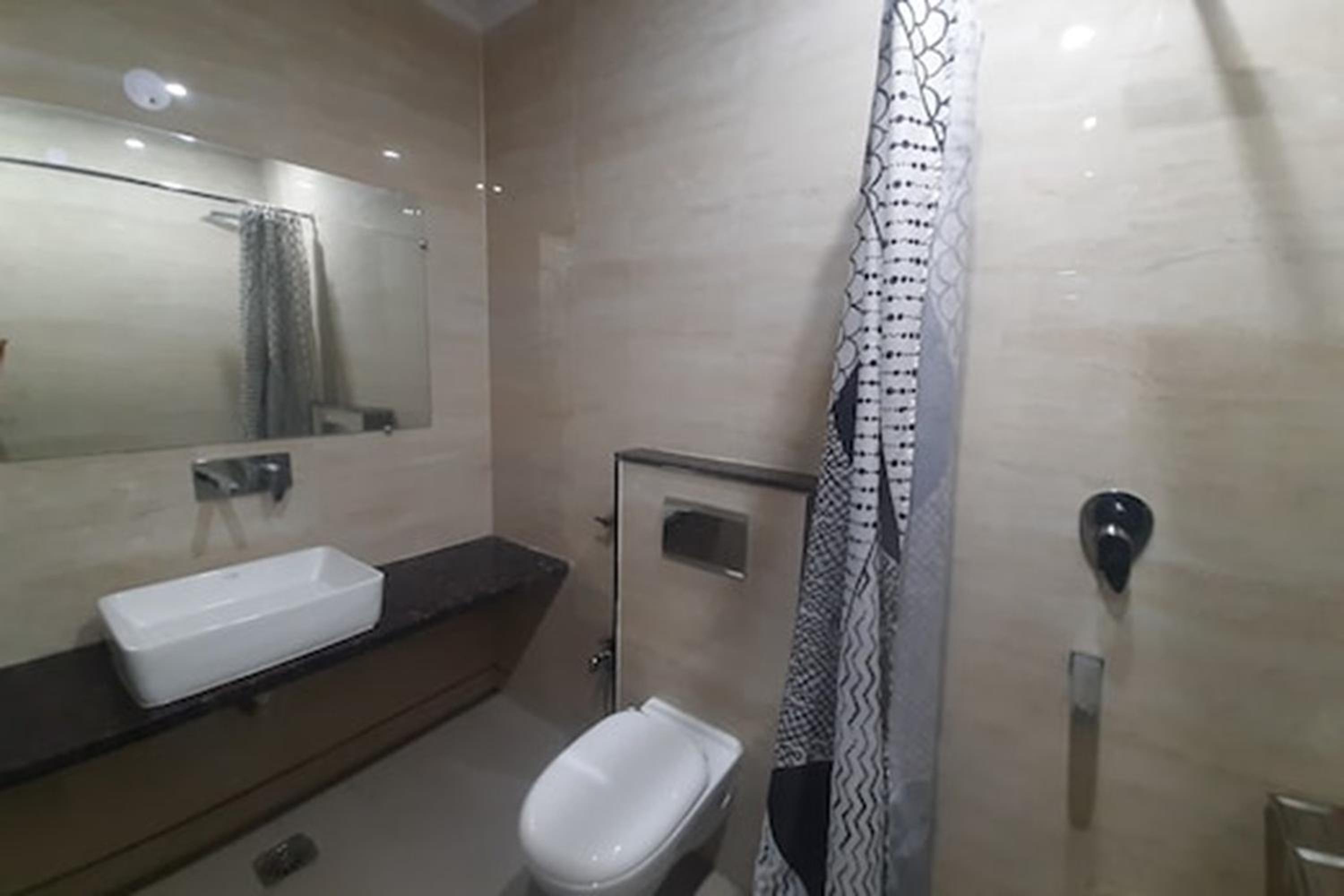 Deluxe Double Room - Photo 16