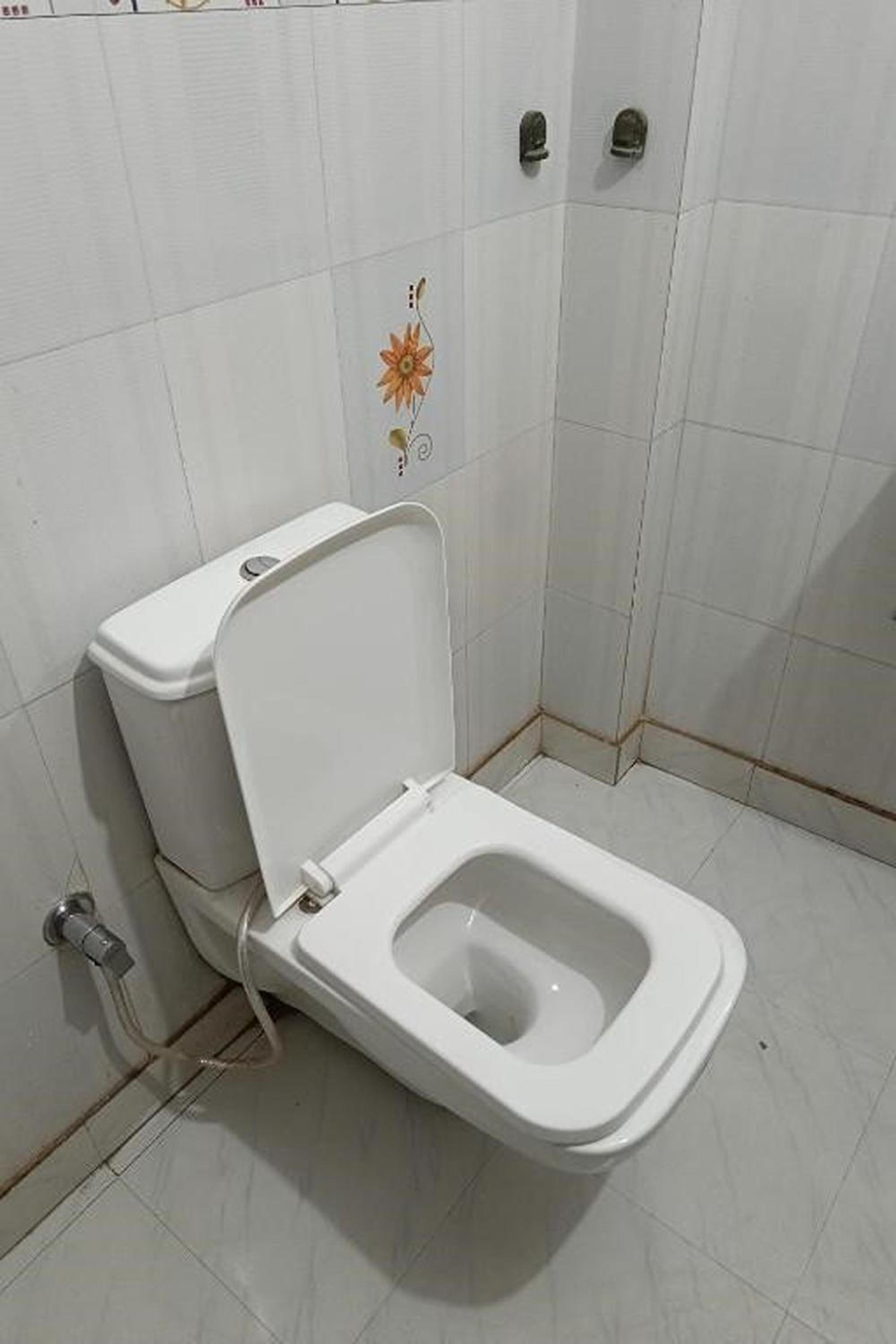 Budget Triple Room - Photo 11