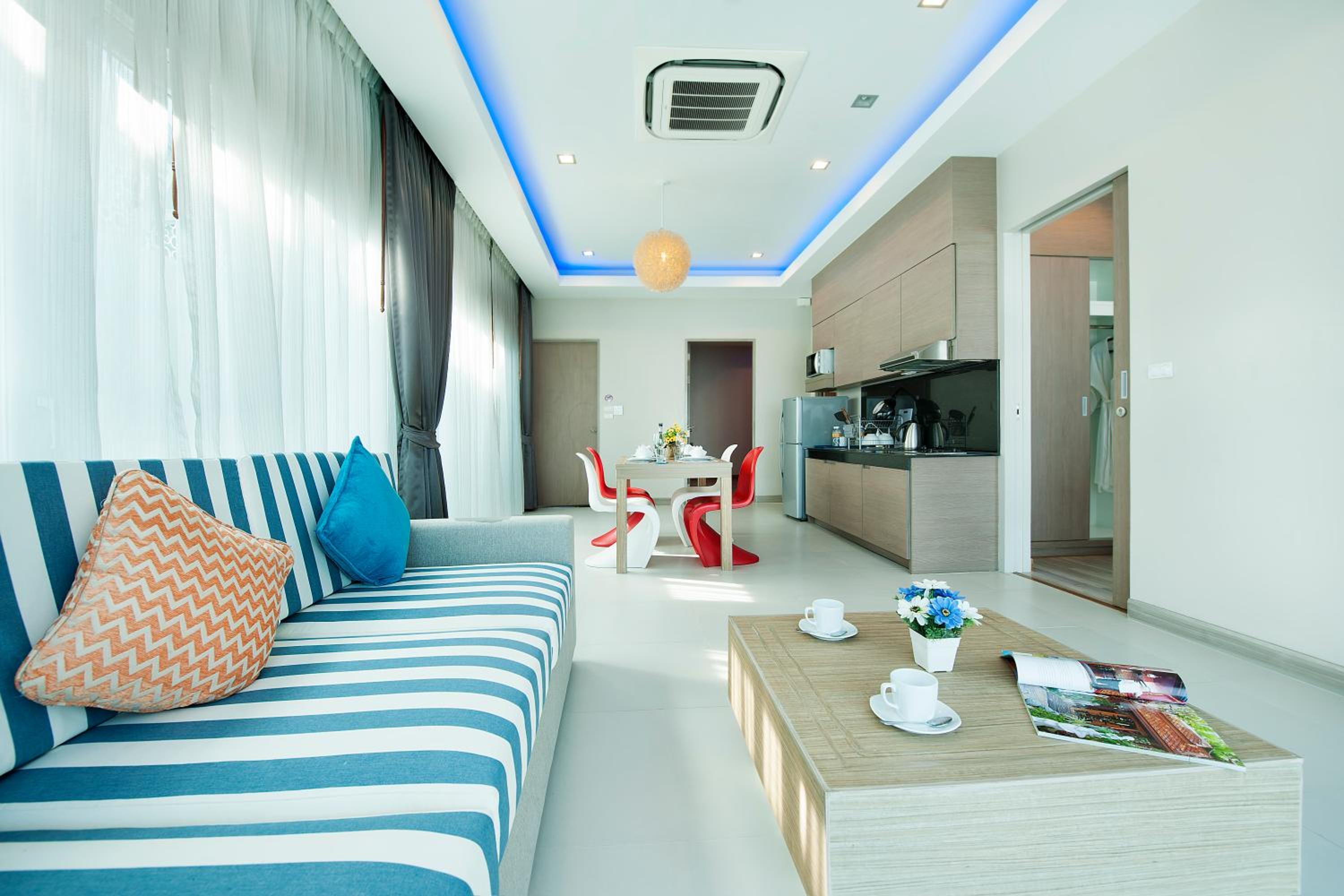 Grand Penthouse photo 3