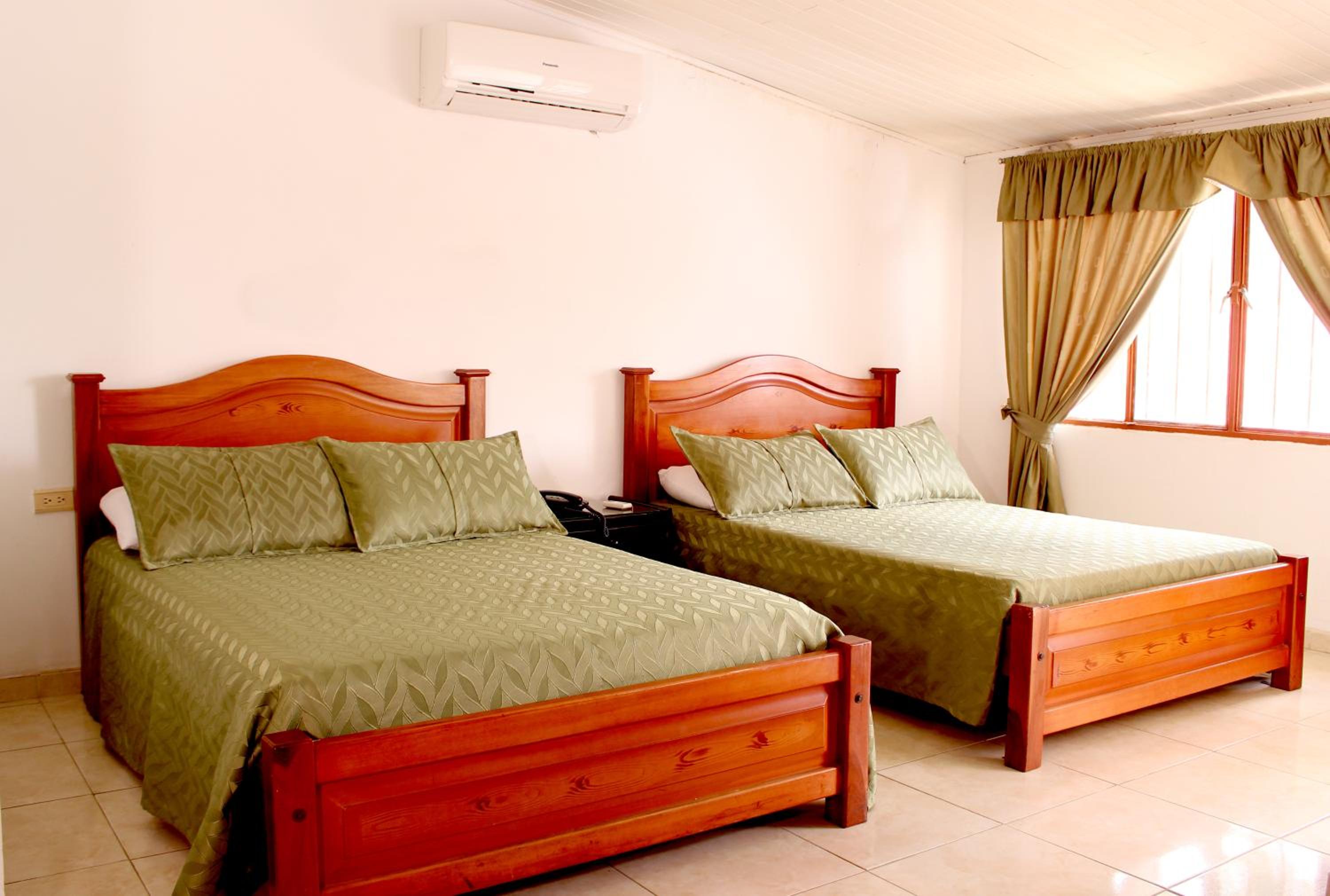 Quadruple Room photo 1