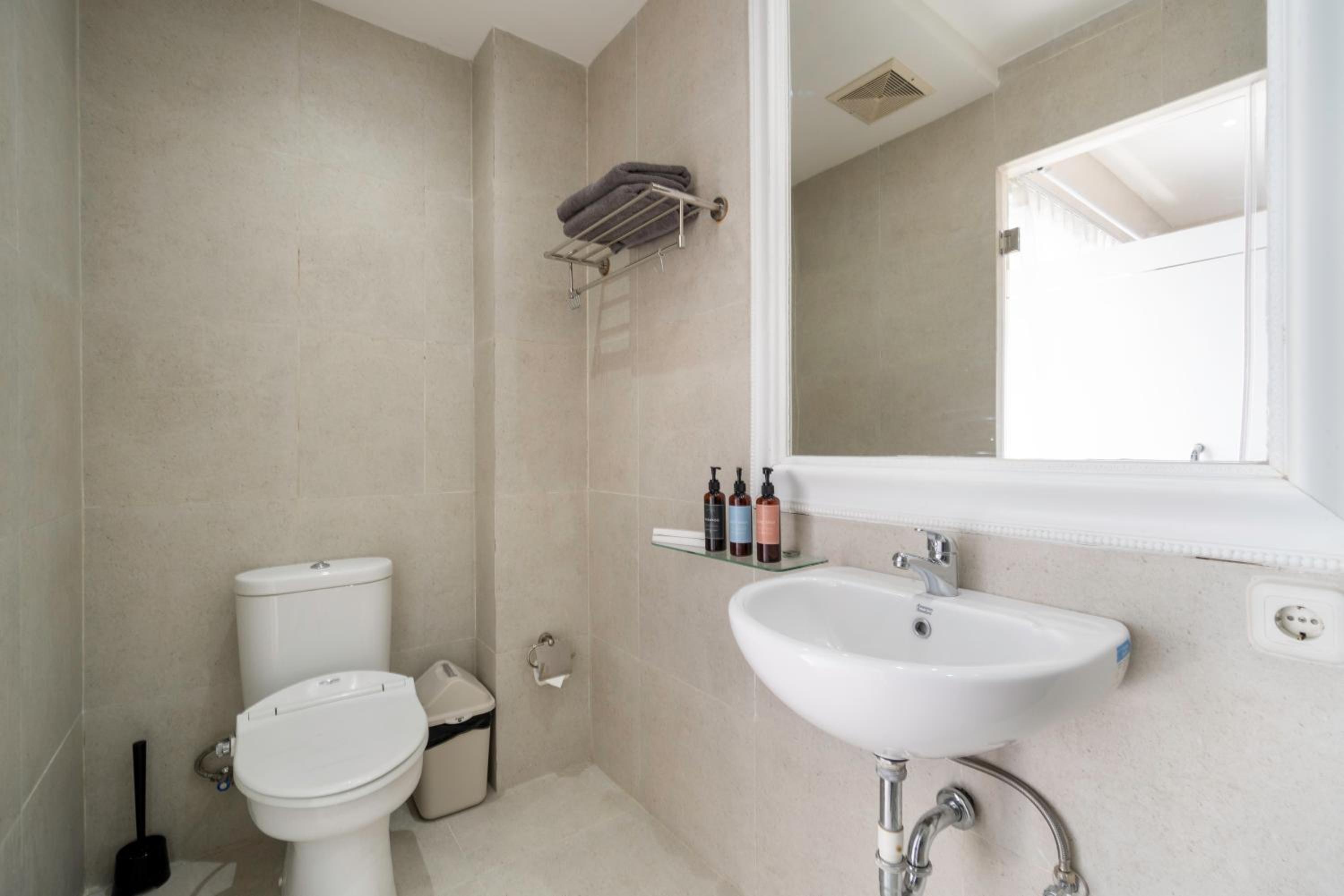 Deluxe Family Suite photo 2