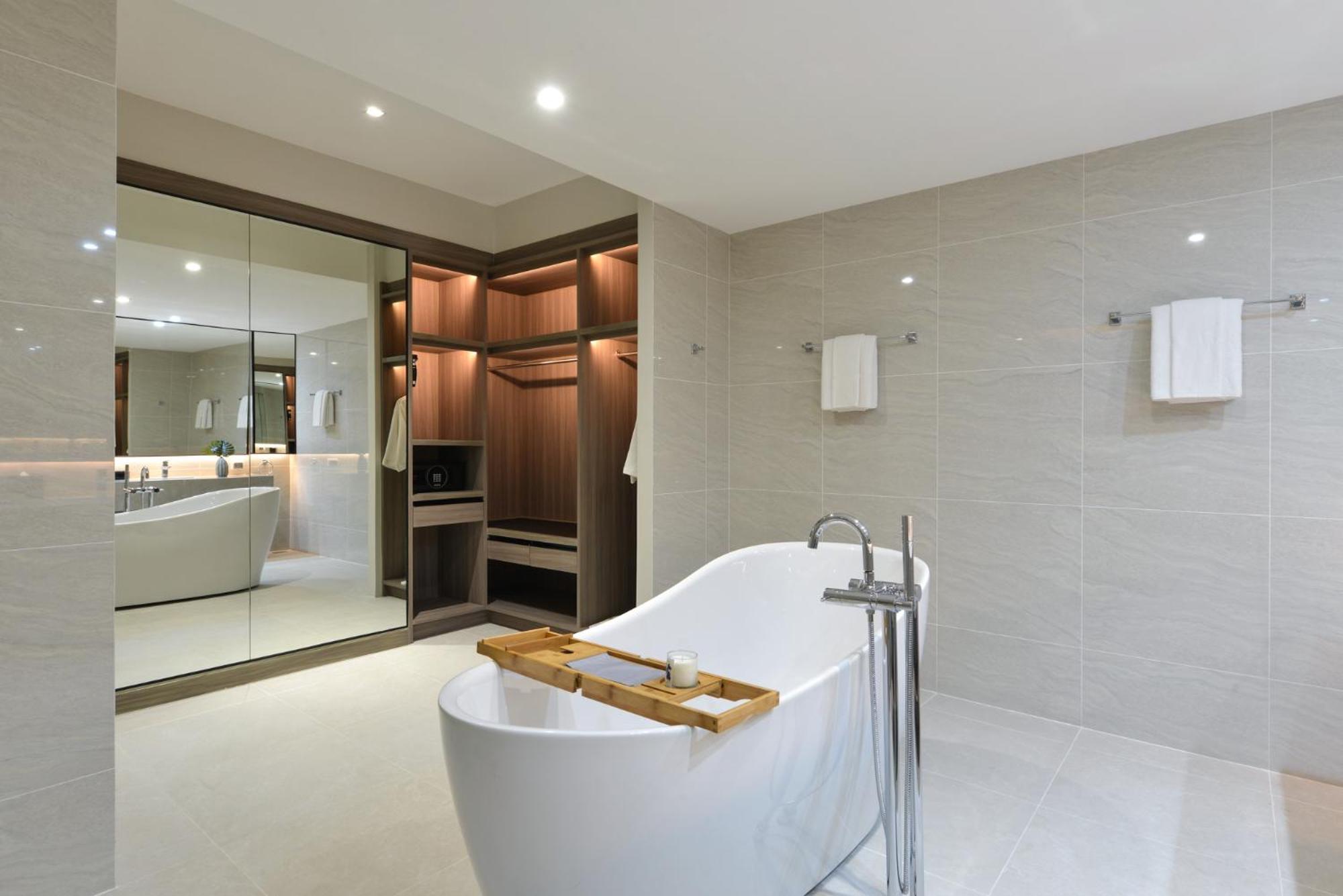 Executive Suite photo 2