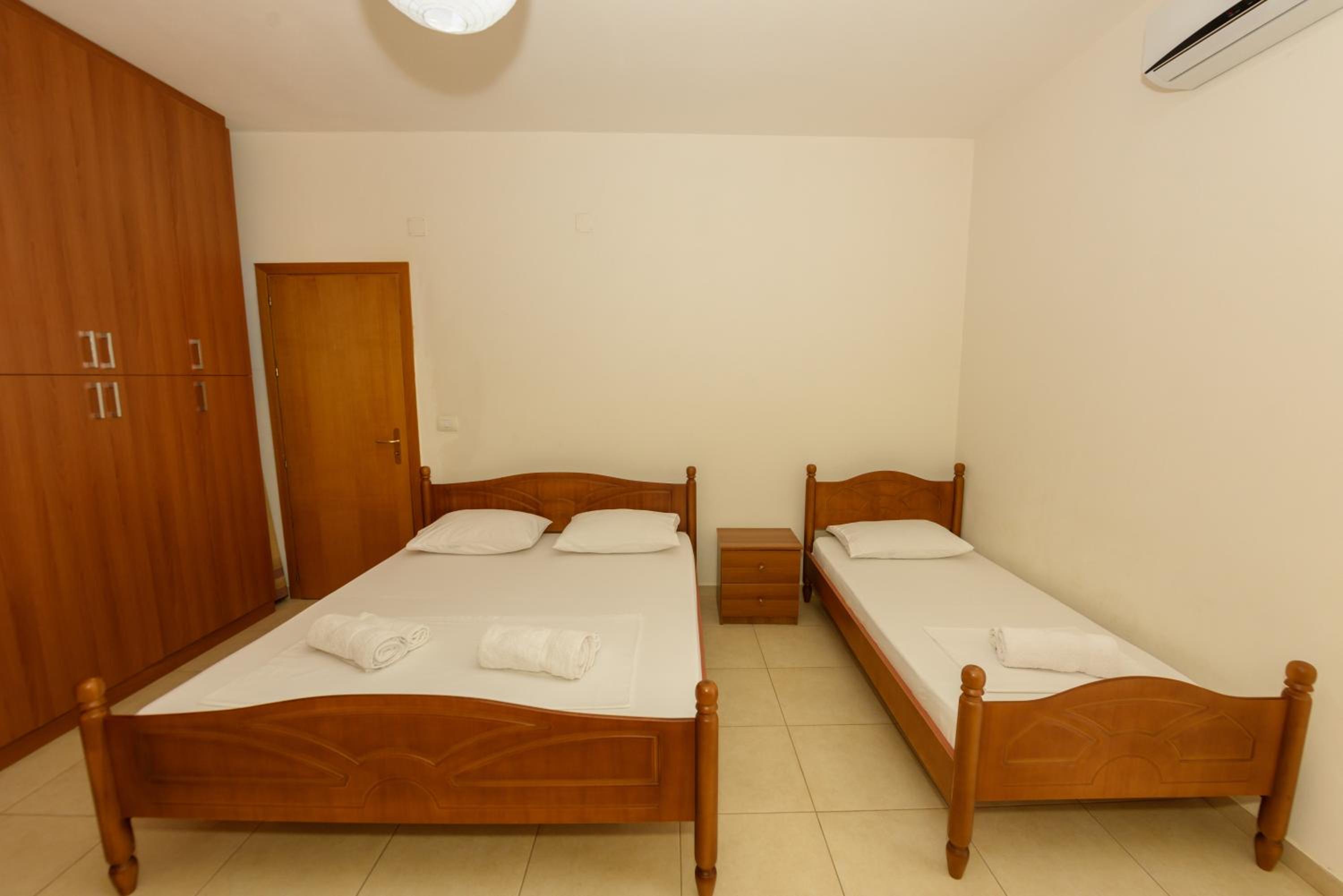 One-Bedroom Apartment With Balcony photo 2