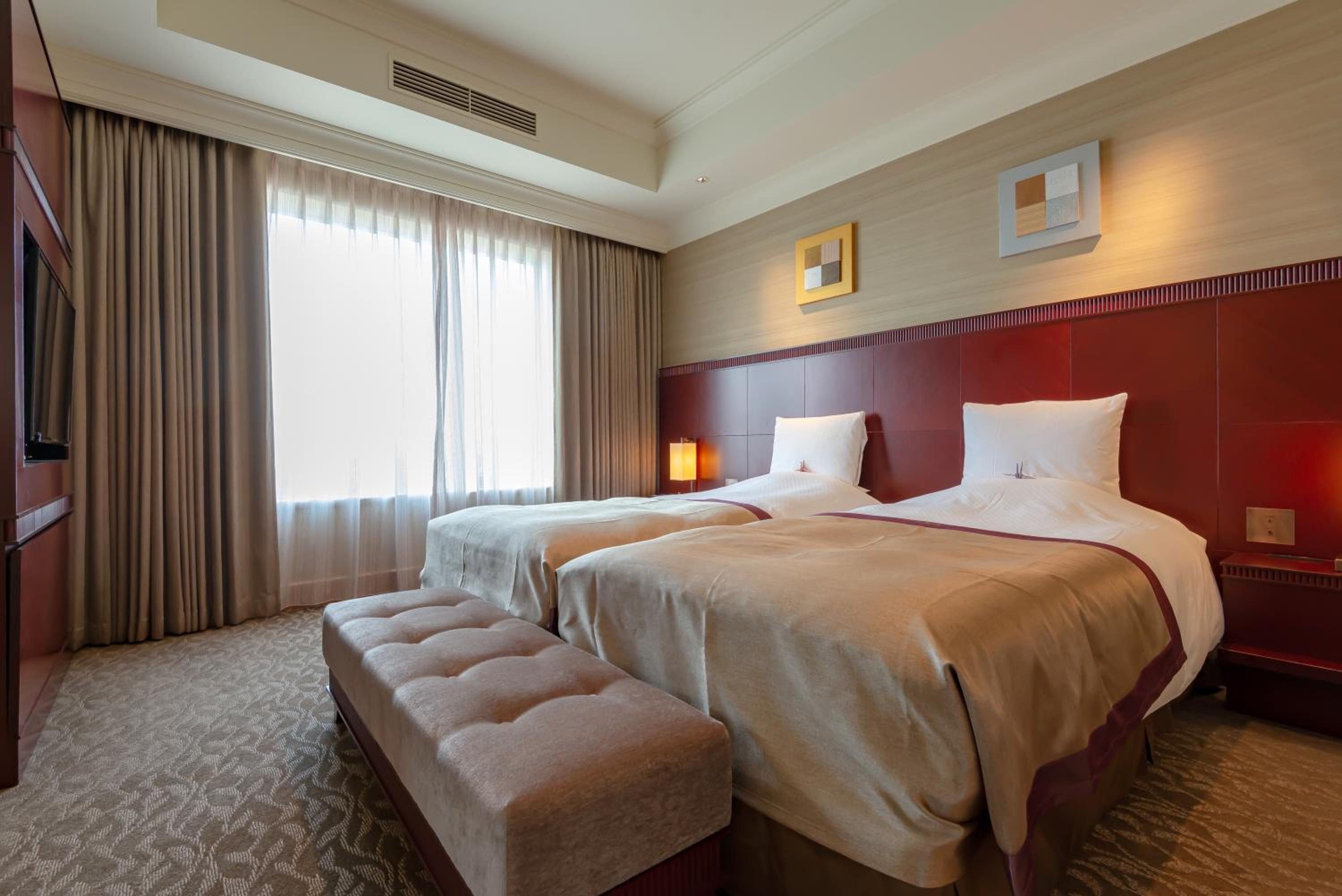 Suite - Photo 2