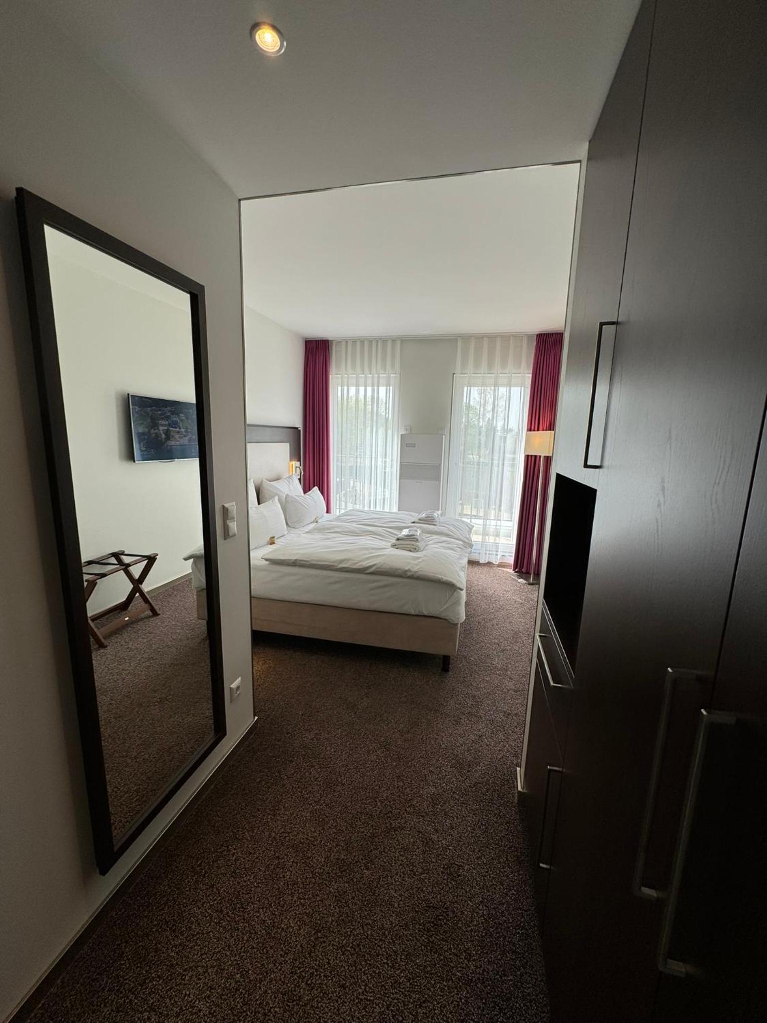 Economy Double Room - Photo 3