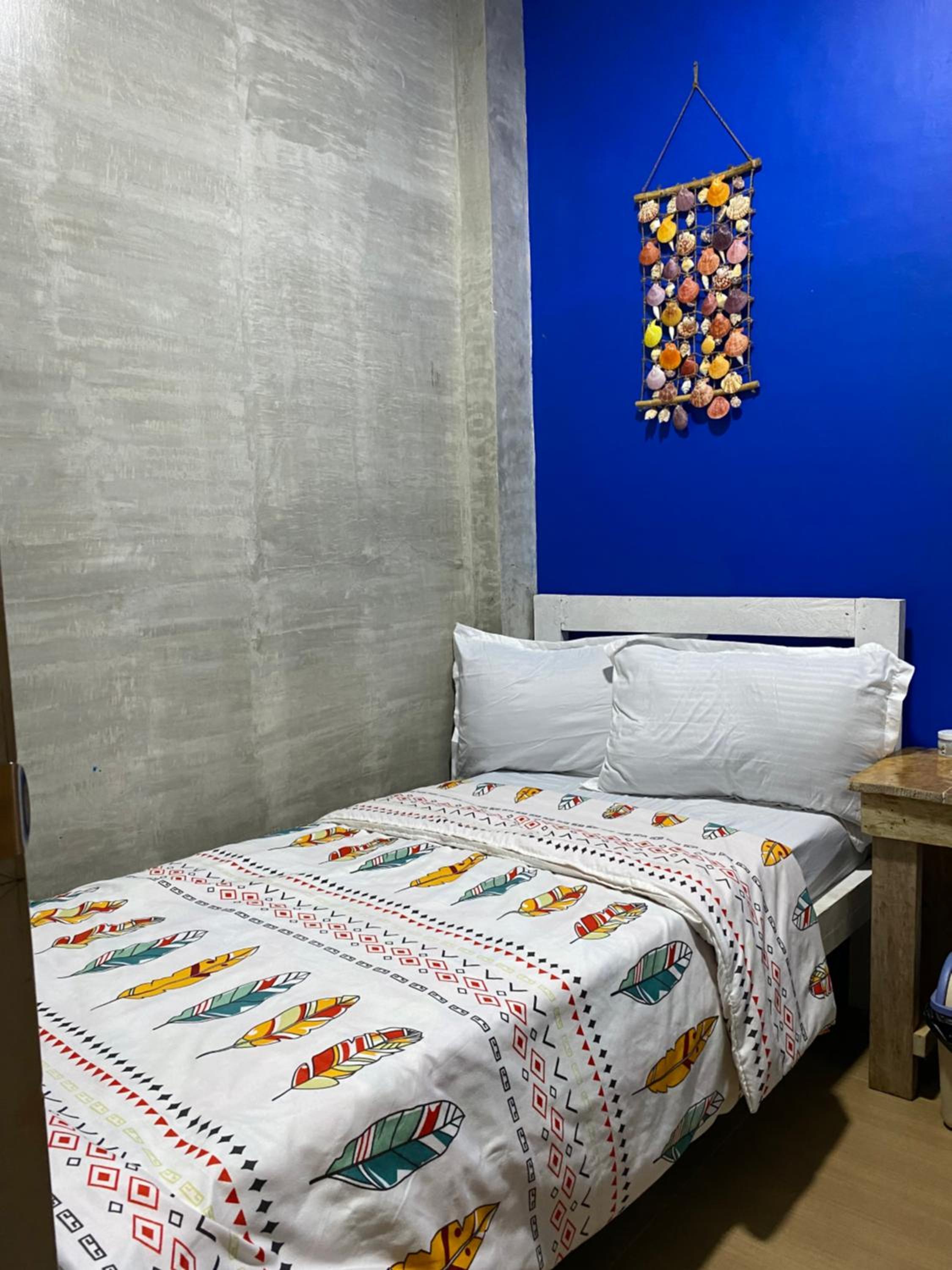Single Room with Private Bathroom photo 3