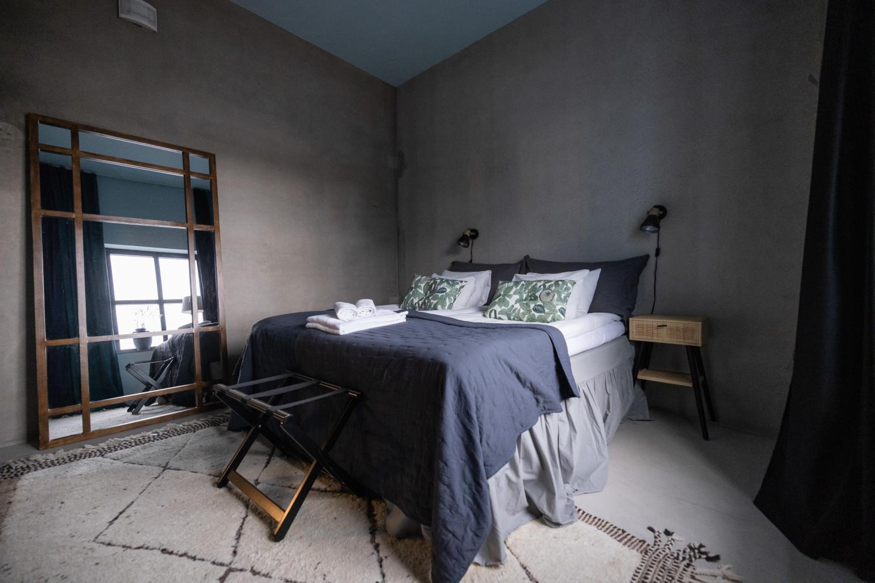Double Room - Photo 10