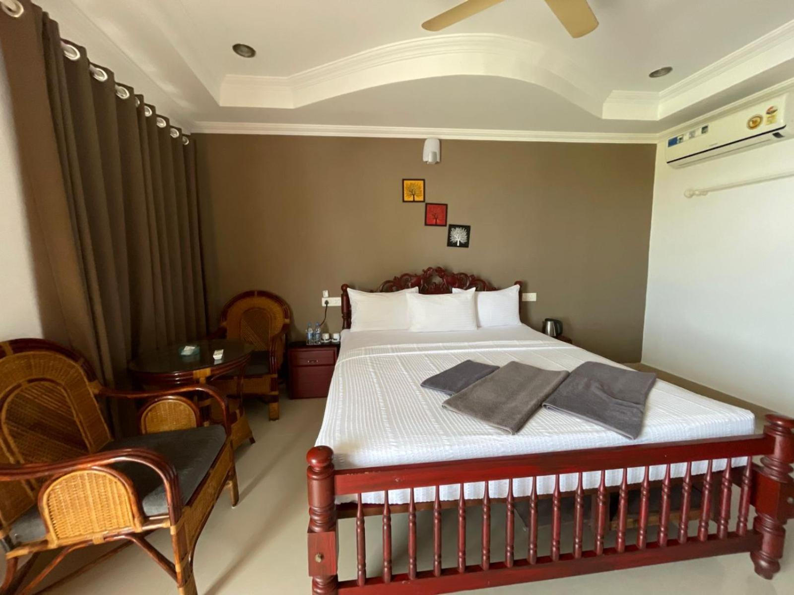 Deluxe Double Room with Sea View photo 1