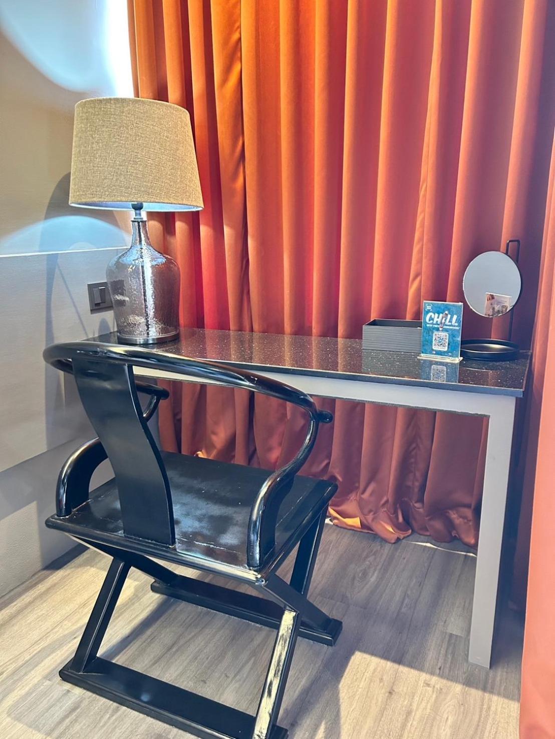 Double or Twin Room with Balcony - Photo 10