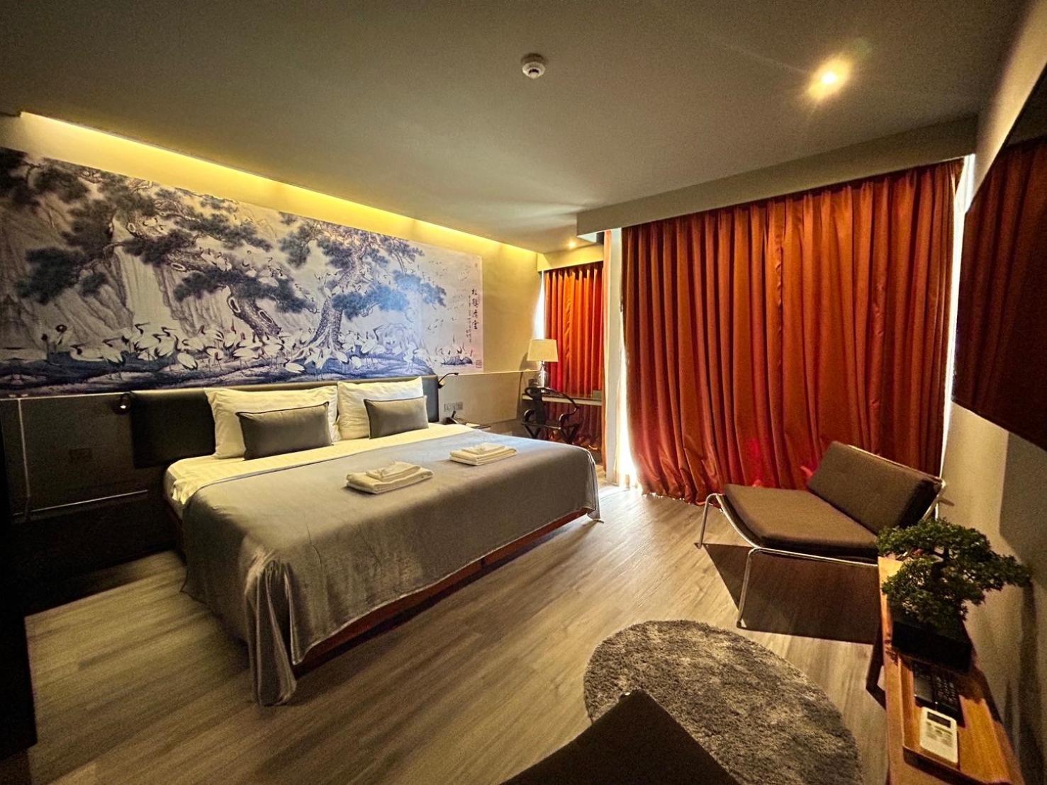 Double or Twin Room with Balcony - Photo 1