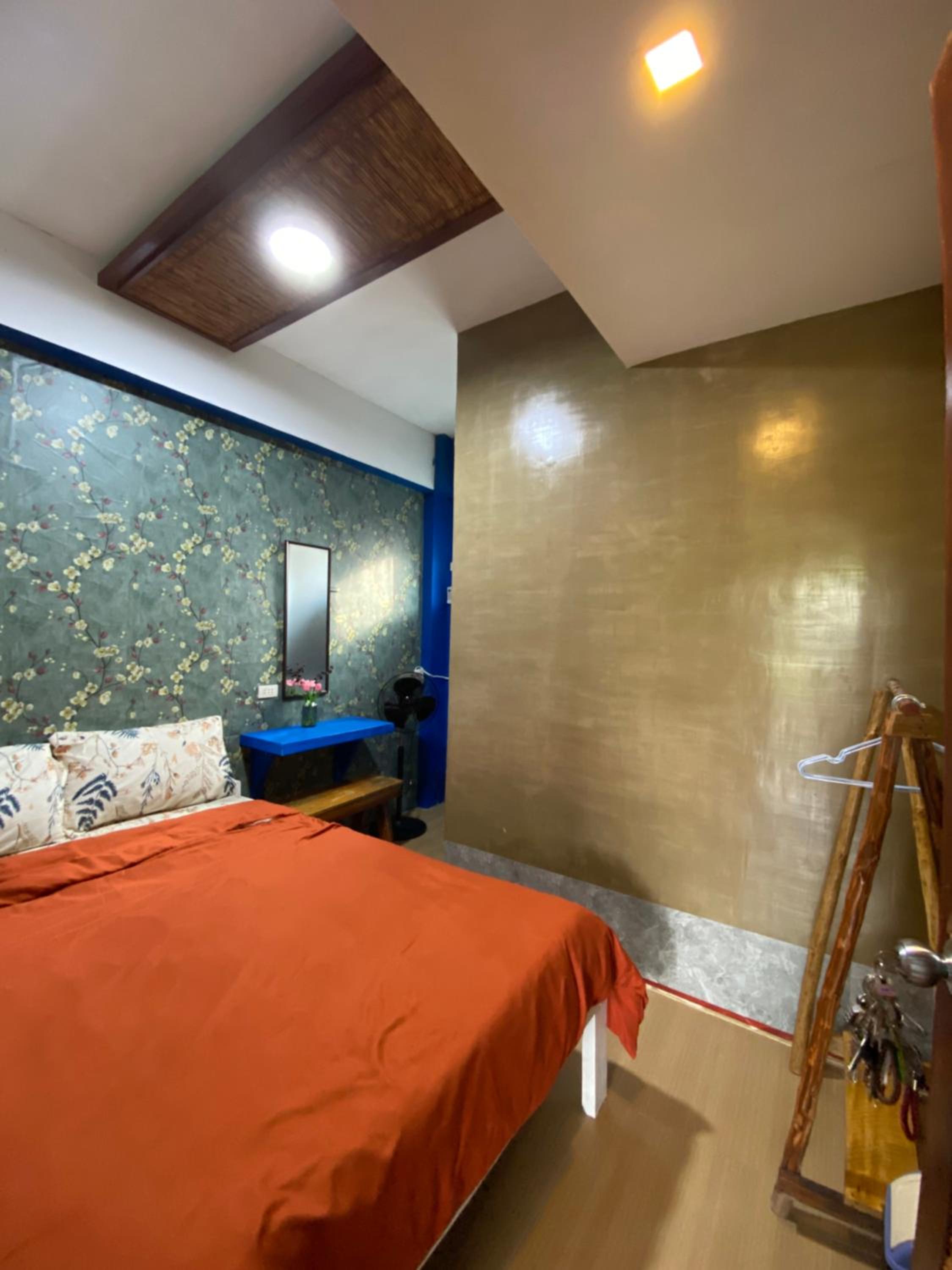Deluxe Queen Suite