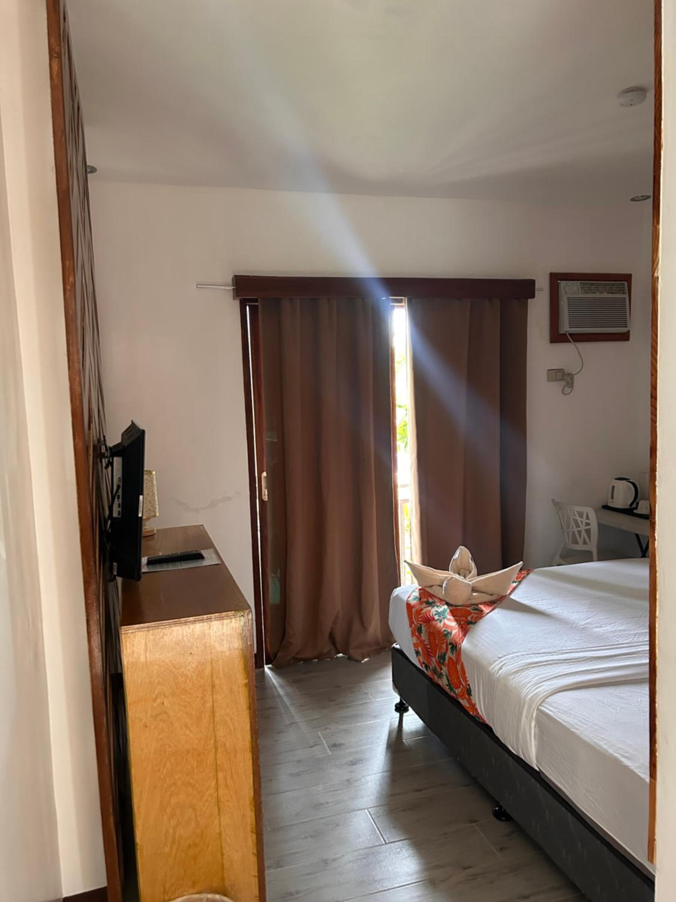 Single Room photo 2