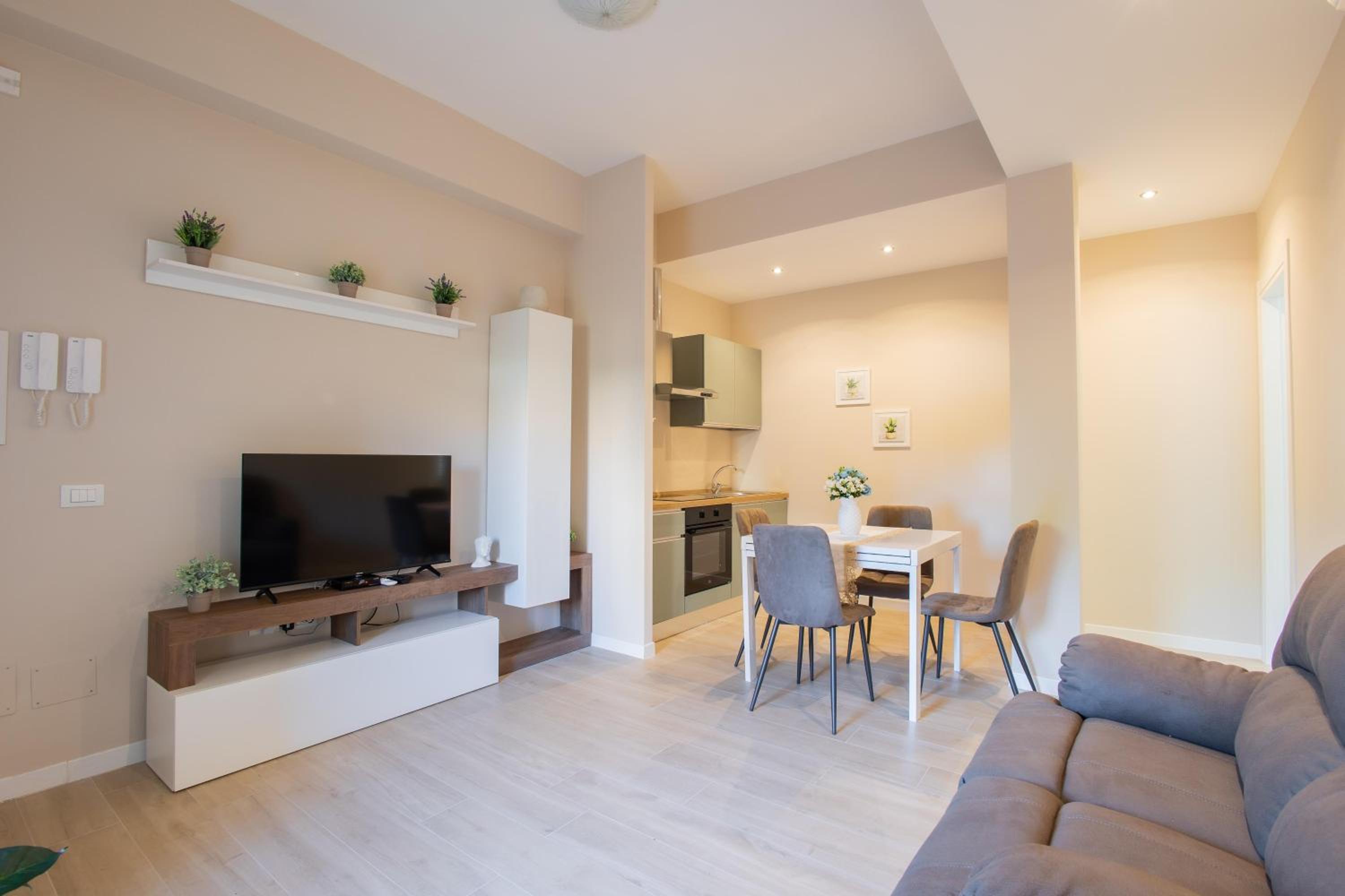 One-Bedroom Apartment With Garden View