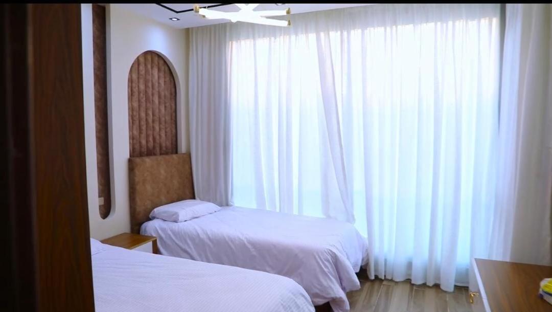 Villa photo 1